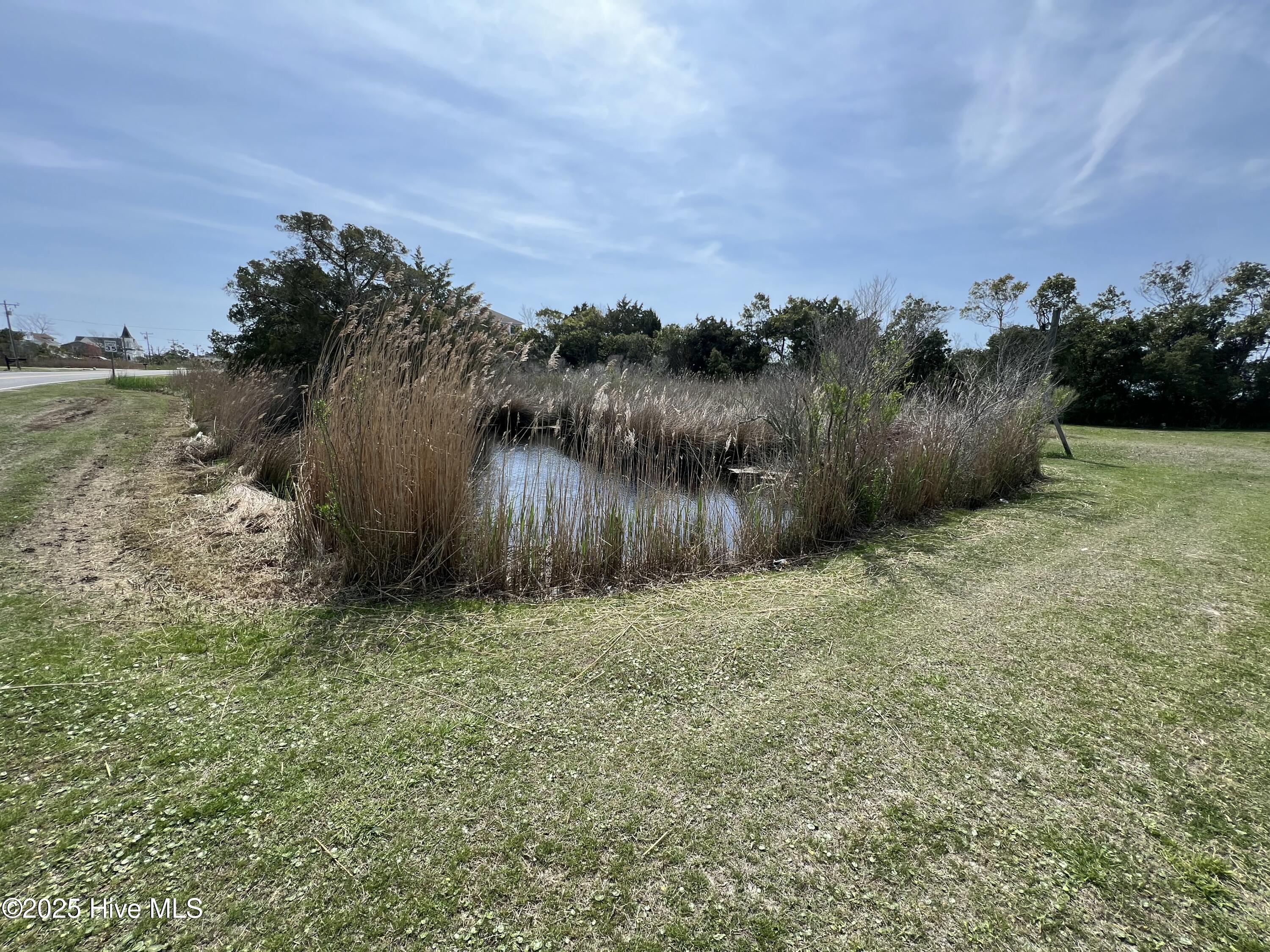 233 Bayview Drive Property Photo 4