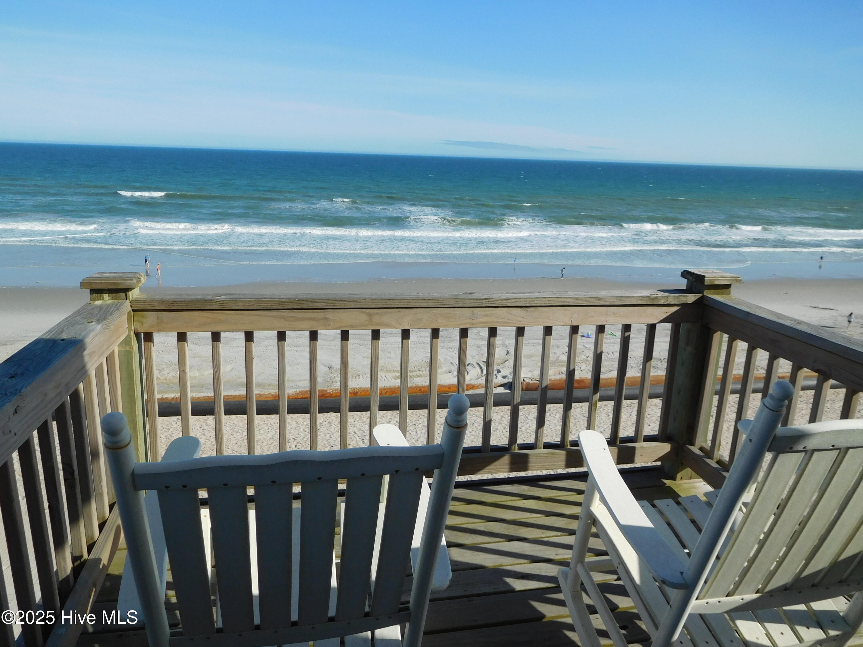 2216 S Shore Drive A Property Photo 2