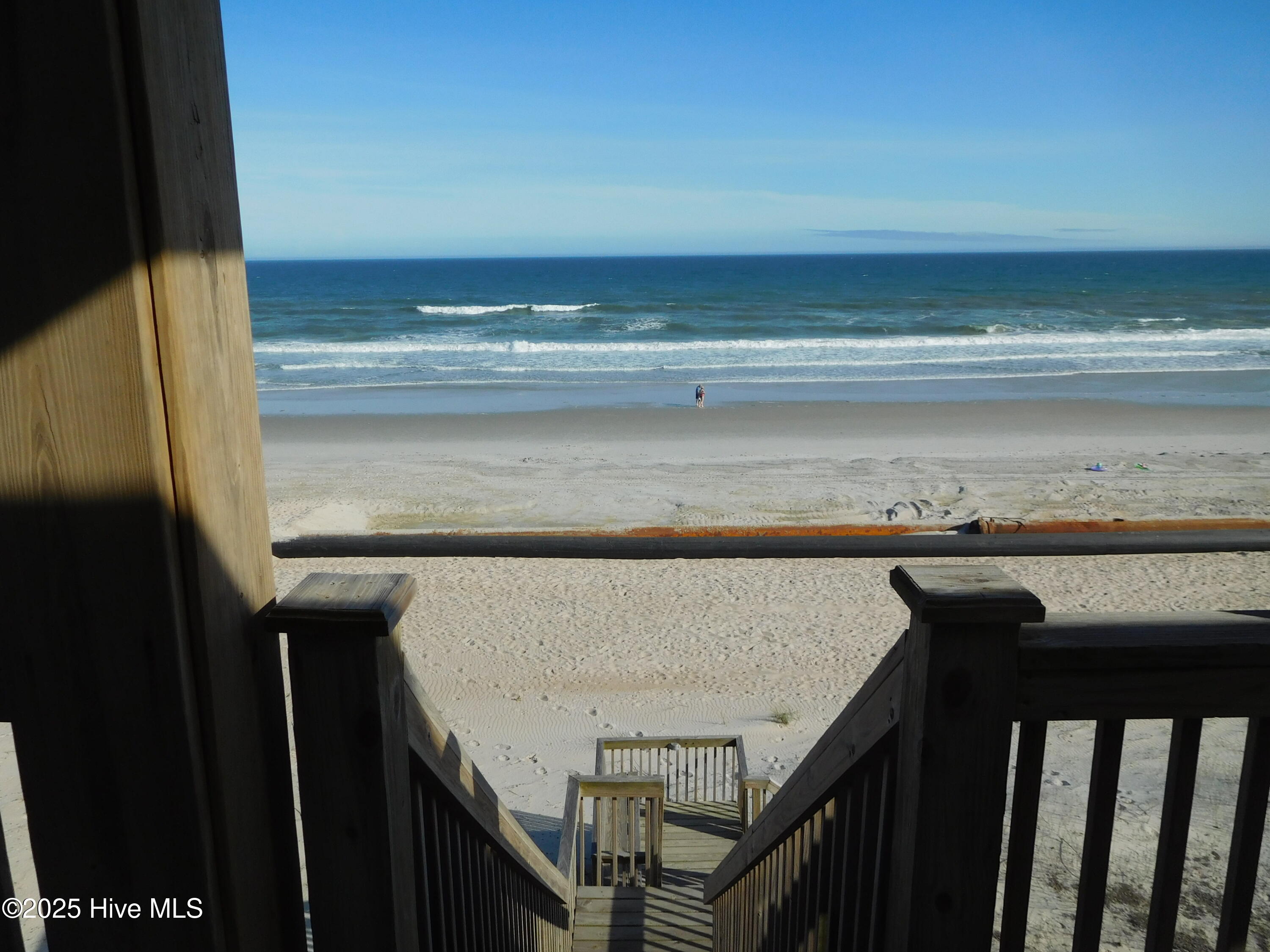 2216 S Shore Drive A Property Photo 5