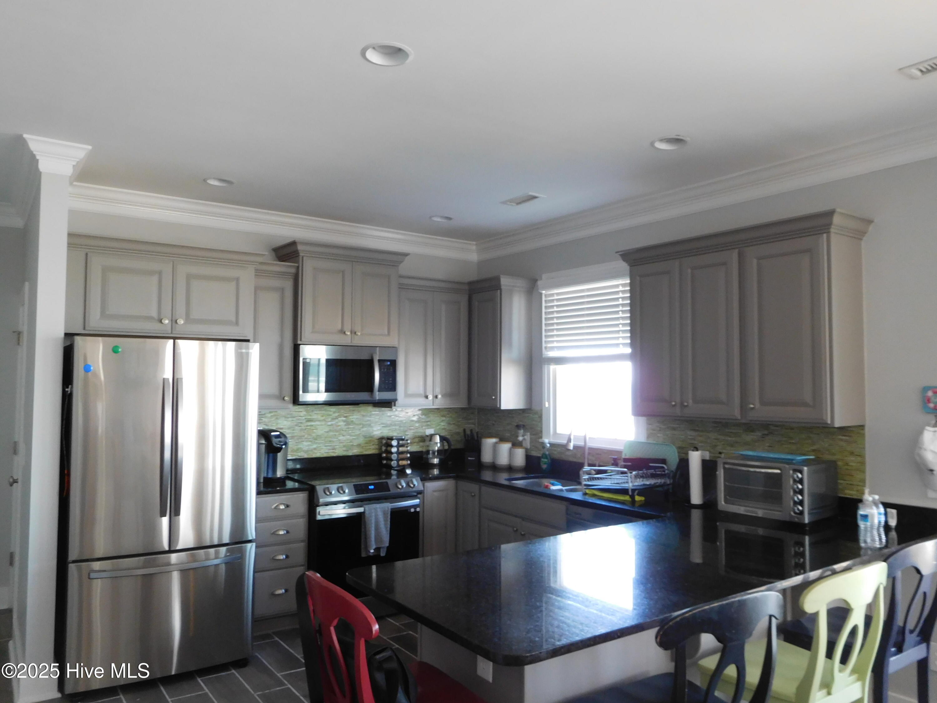 2216 S Shore Drive A Property Photo 8