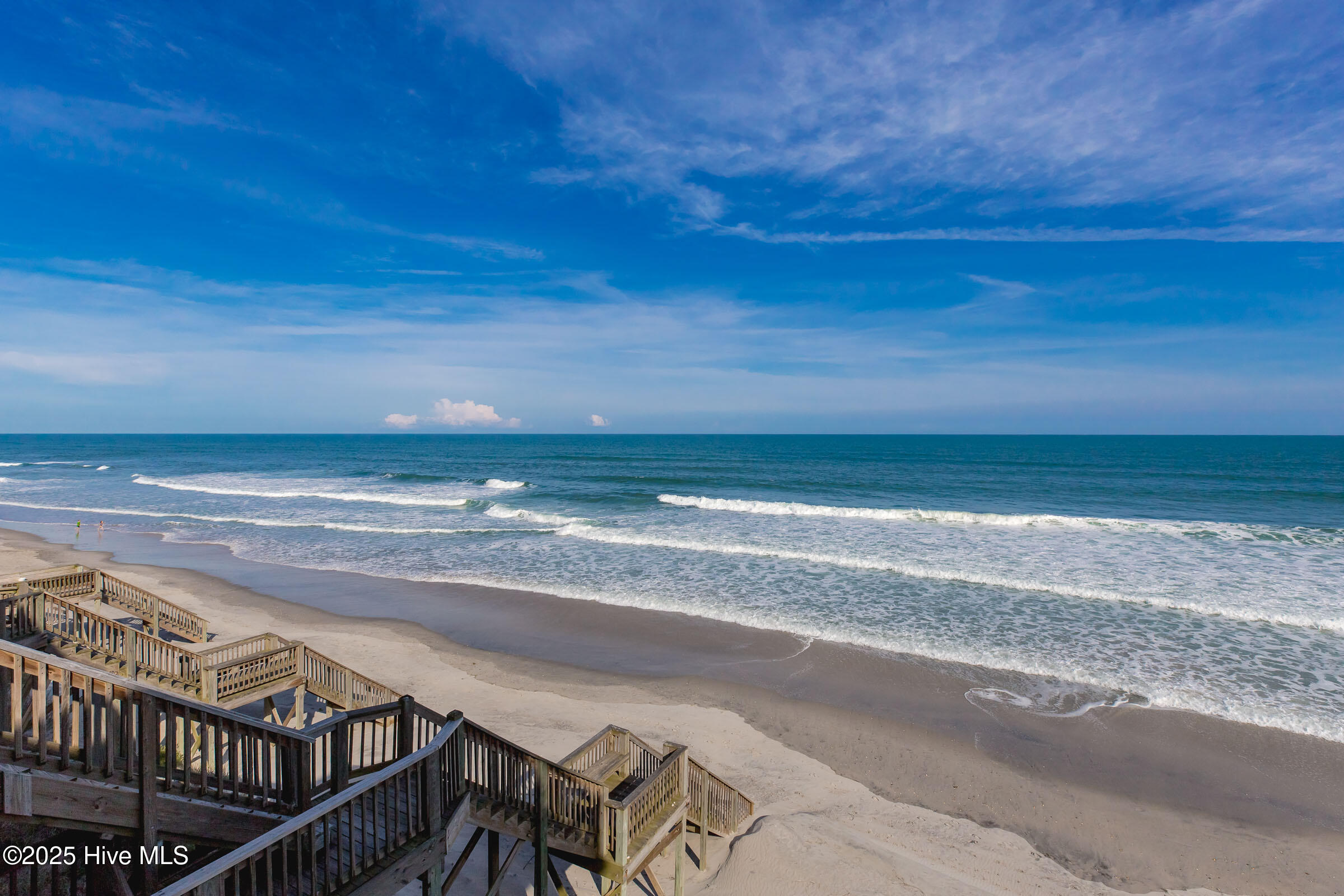 2216 S Shore Drive A & B Property Photo 5