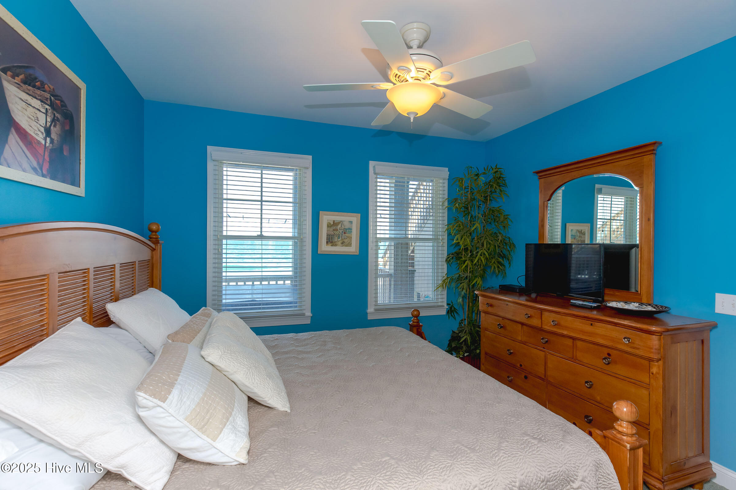 2216 S Shore Drive A & B Property Photo 13