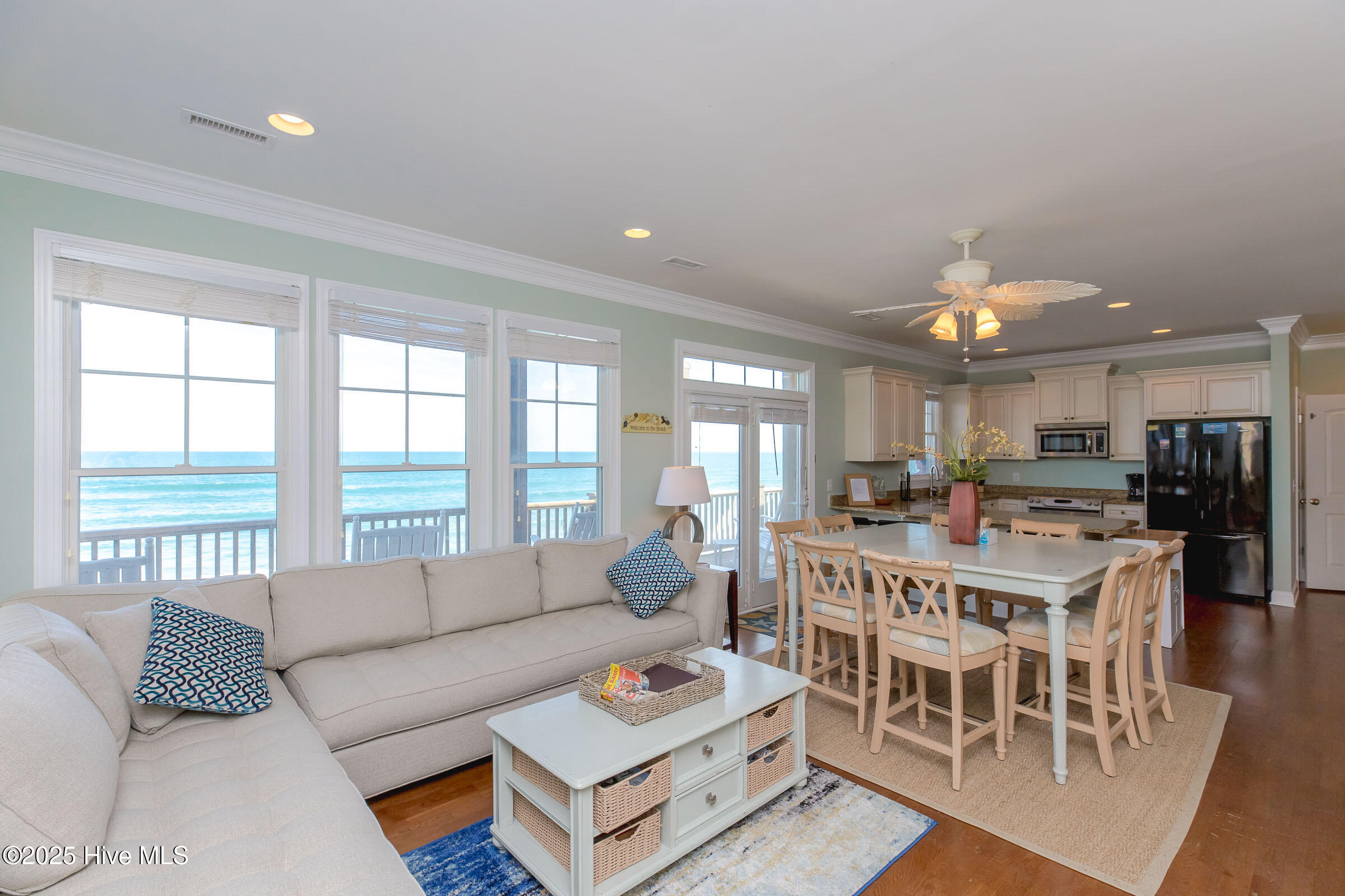 2216 S Shore Drive A & B Property Photo 17