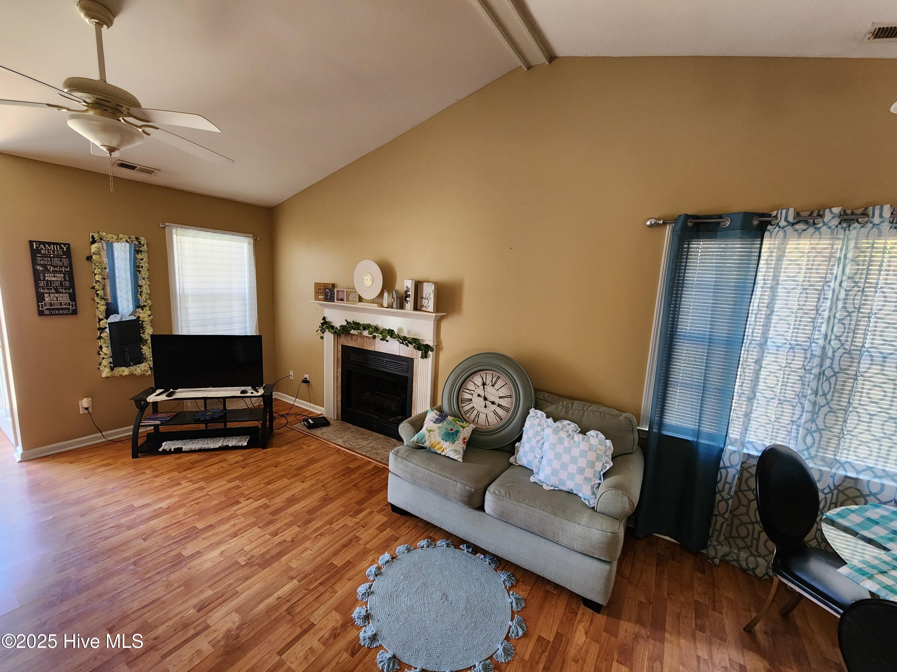 117 Gladiola Drive Property Photo 3