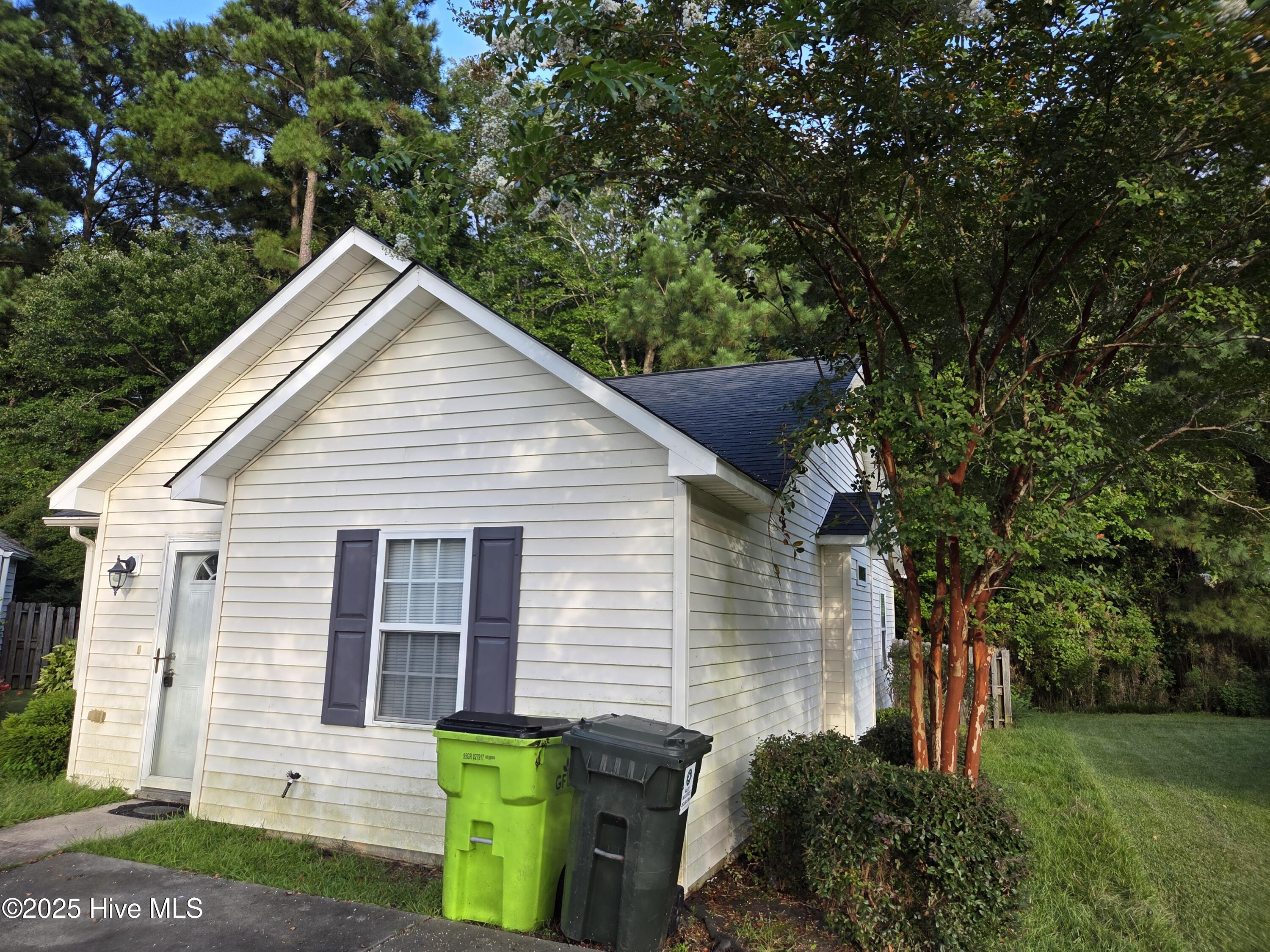 117 Gladiola Drive Property Photo 10