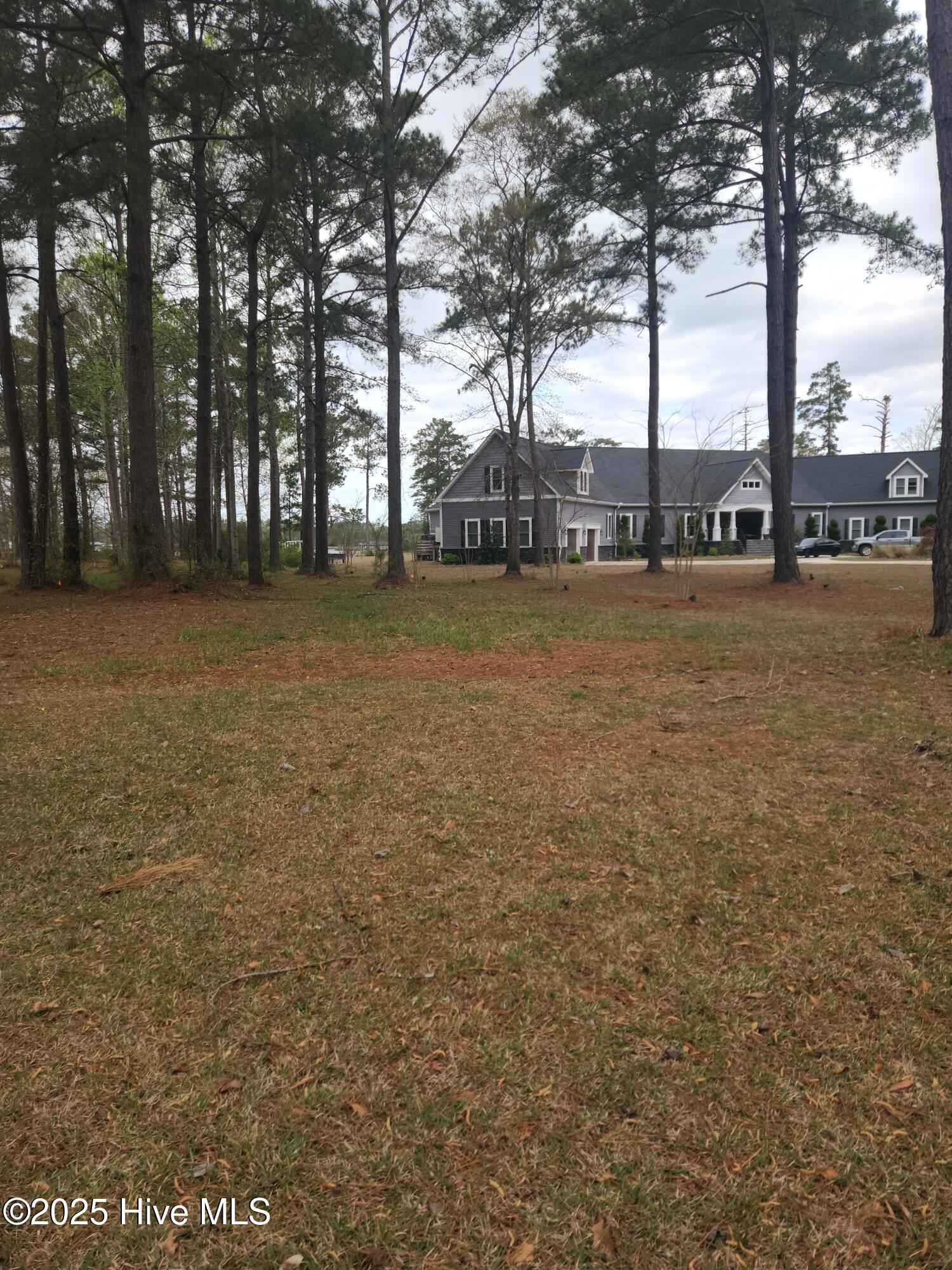 310 Southern Plantation Drive Property Photo 8