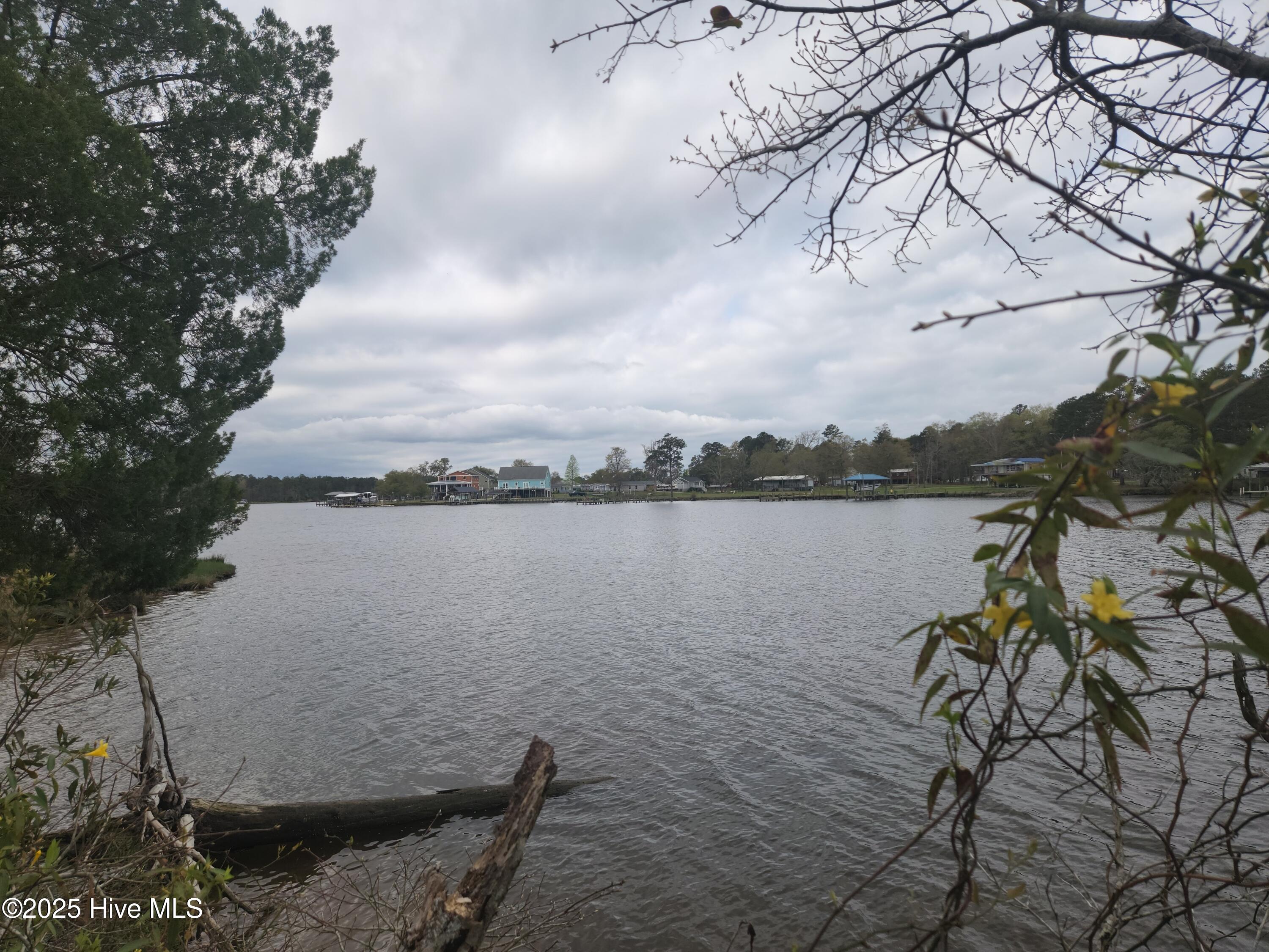 310 Southern Plantation Drive Property Photo 14