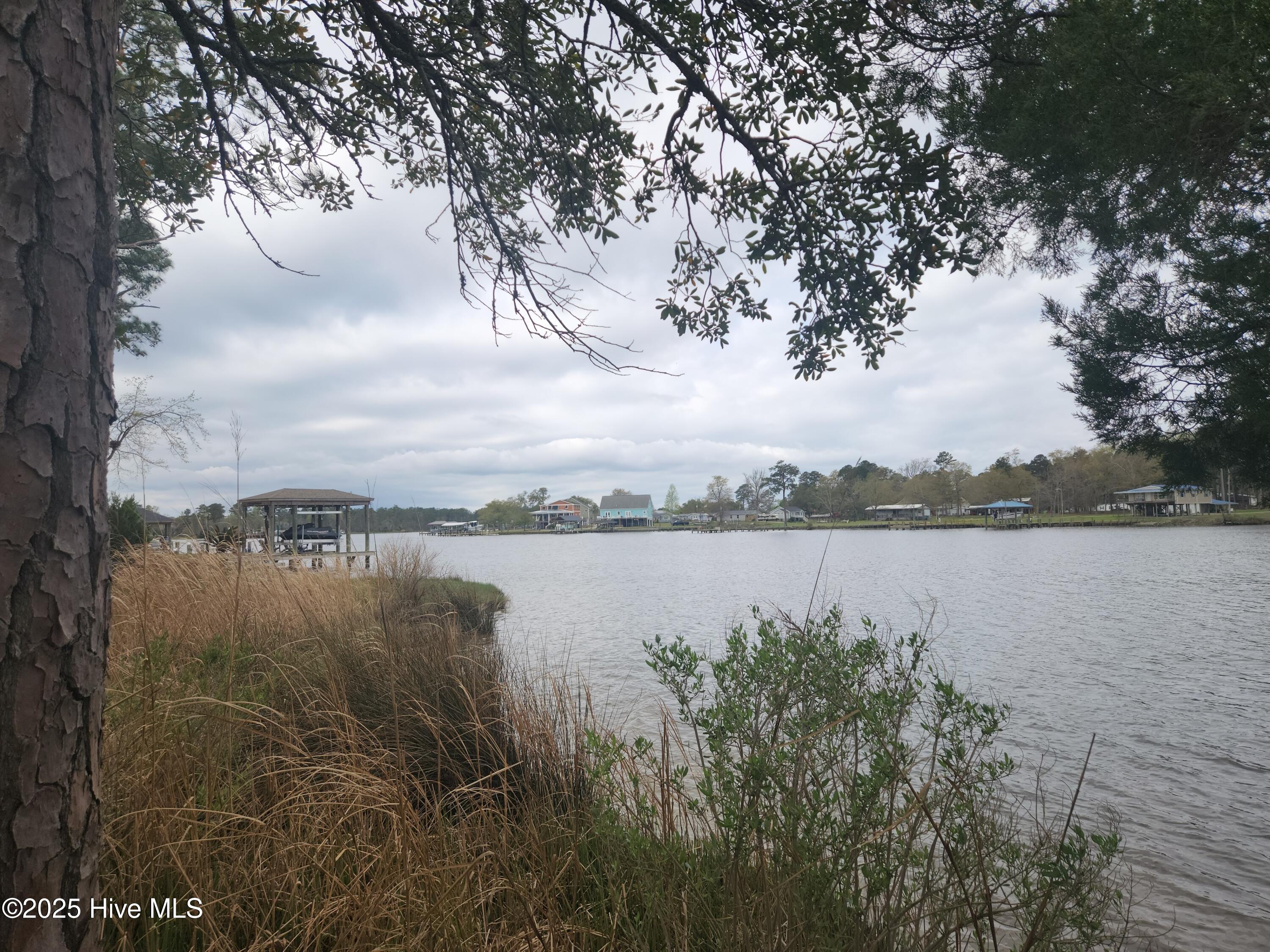 310 Southern Plantation Drive Property Photo 15