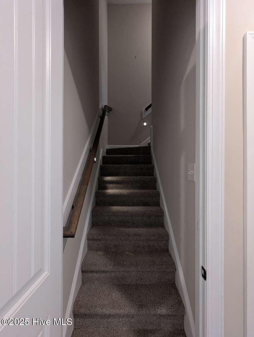 120 E Devonshire Avenue Property Photo 15