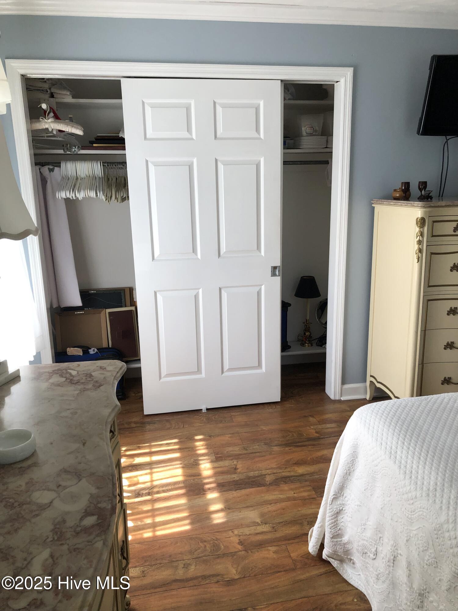 271 Shoreline Drive Property Photo 16