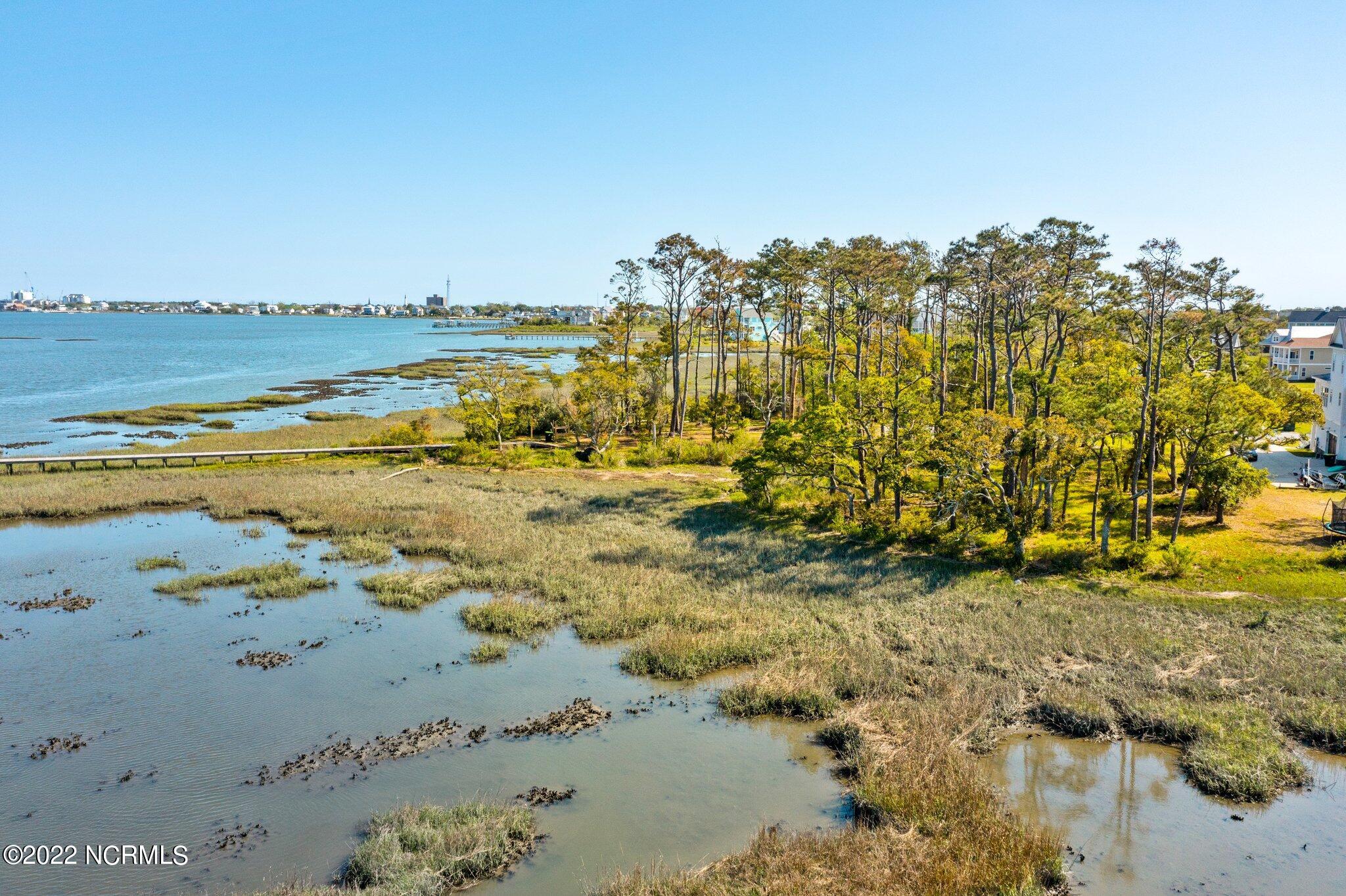 1402 Mainsail Road Property Photo 9