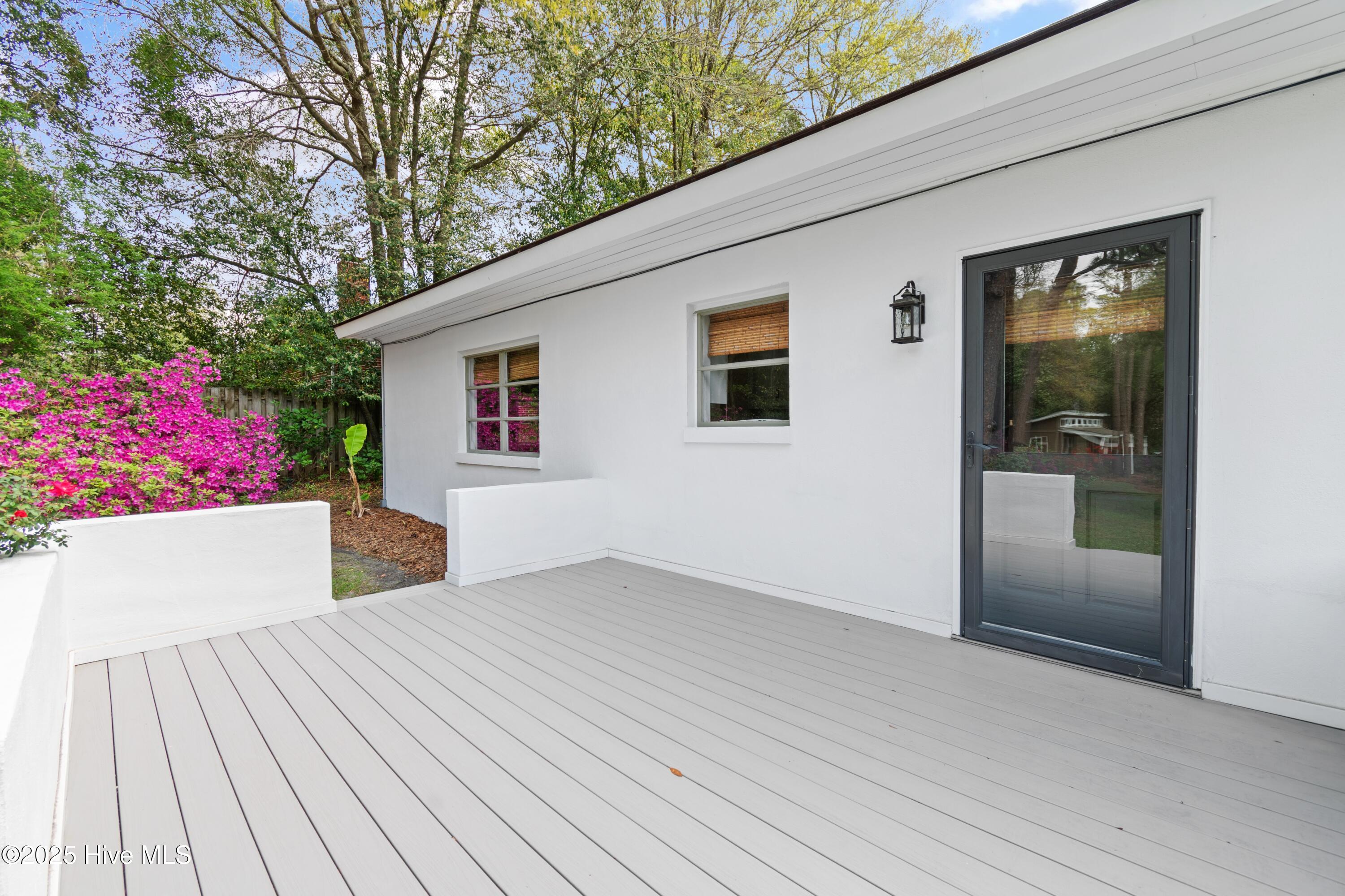 4719 Long Leaf Hills Drive Property Photo 11