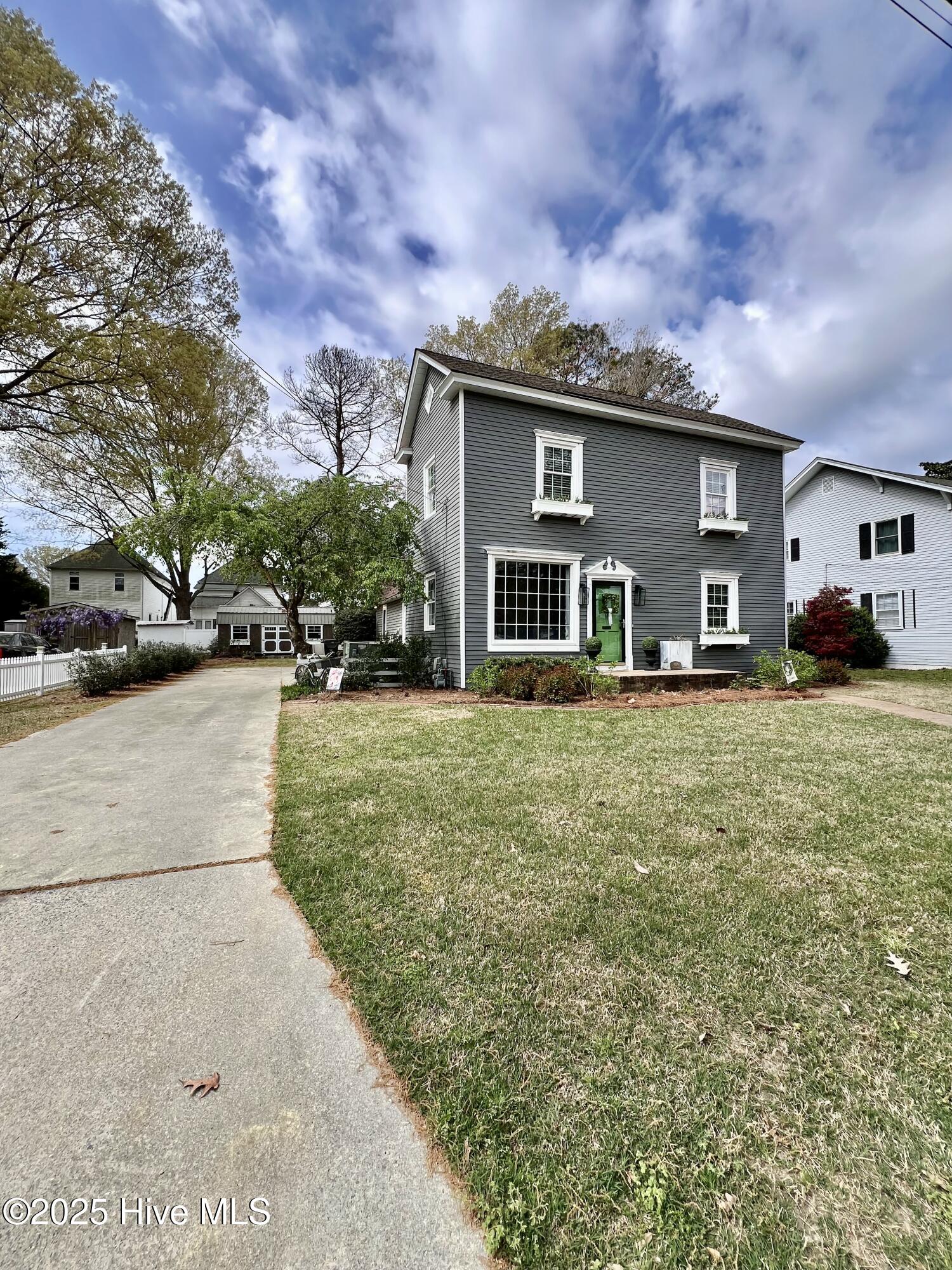 4129 Jones Street Property Photo