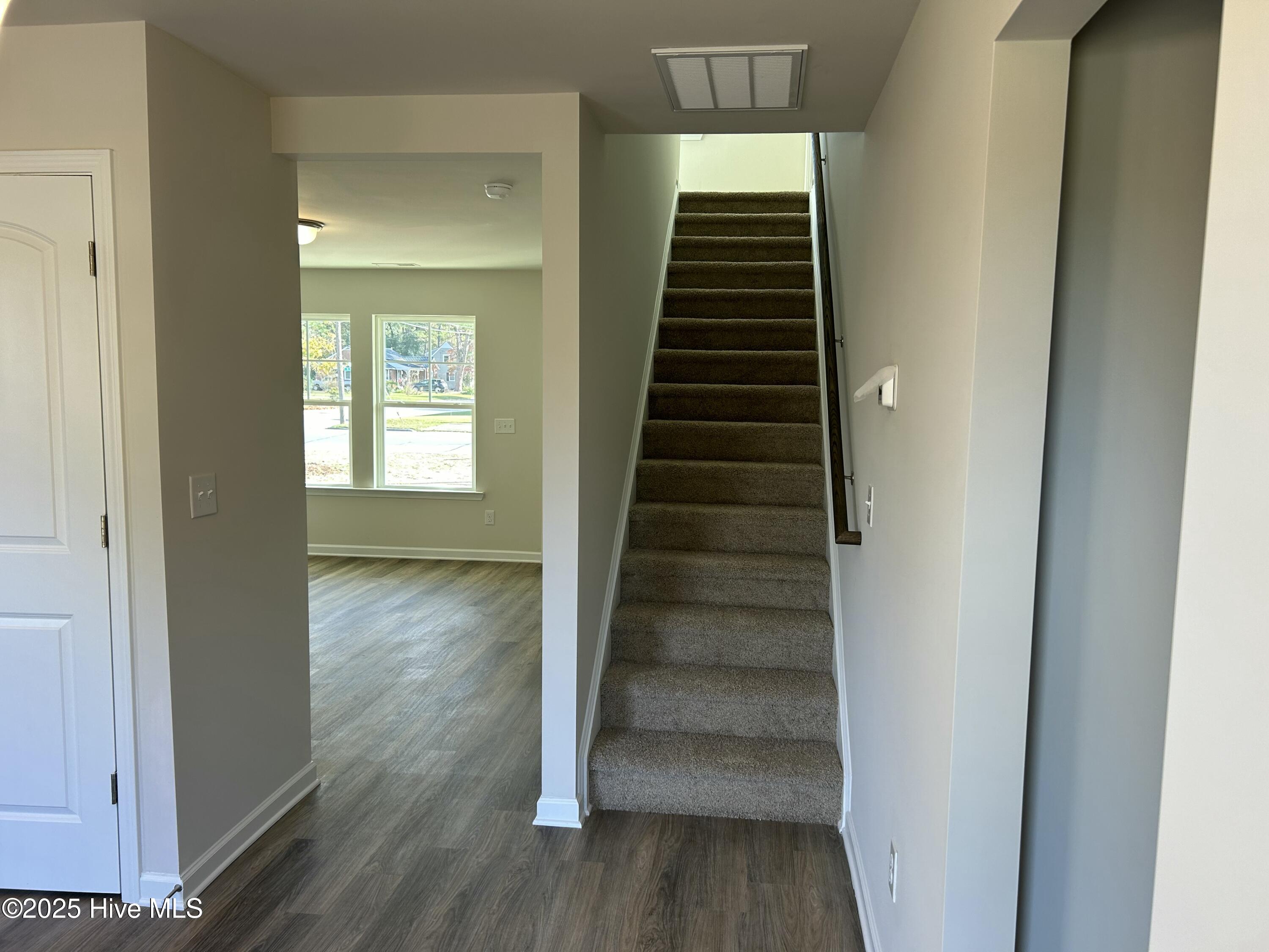 1125 Beaver Creek Road Property Photo 8