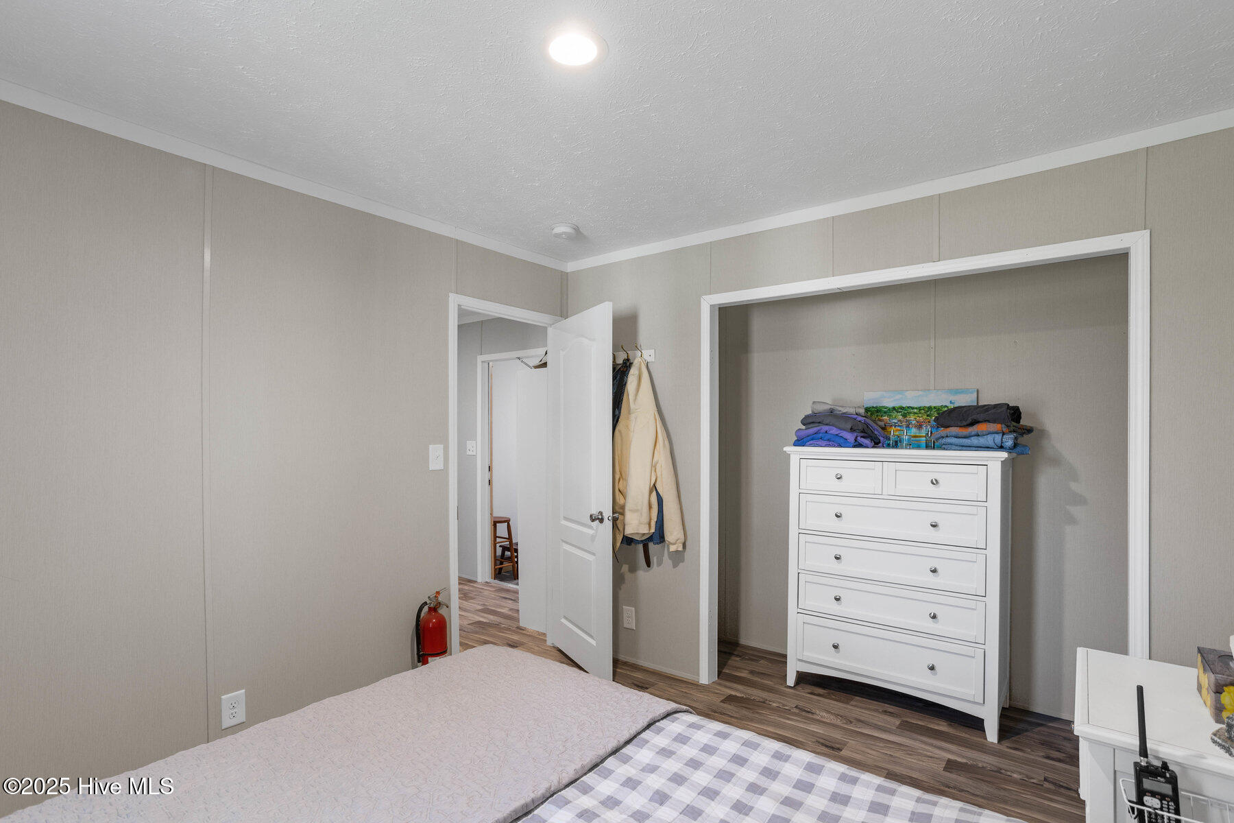 8287 River Road Property Photo 11