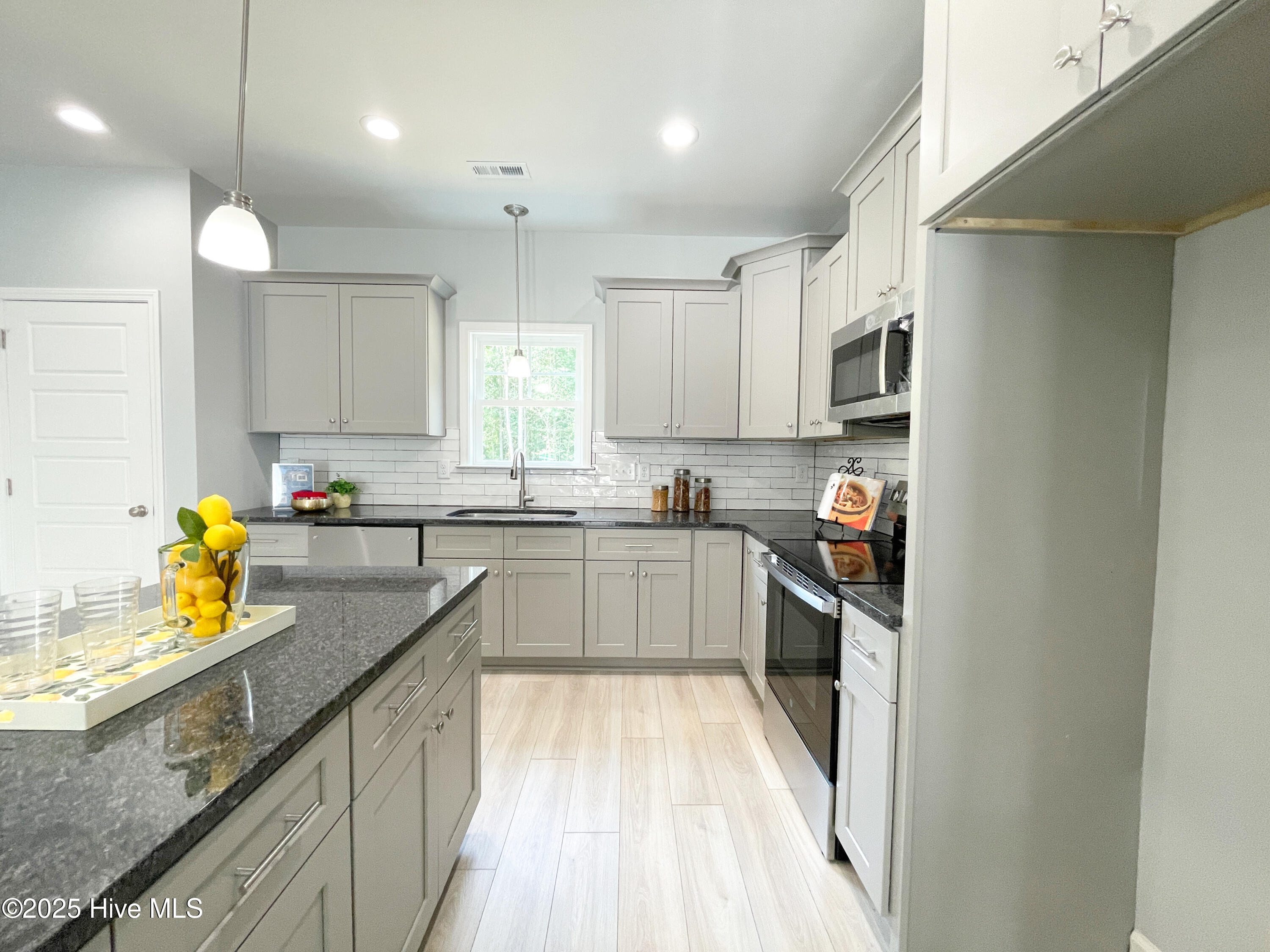 1582 Patterson Road Property Photo 14
