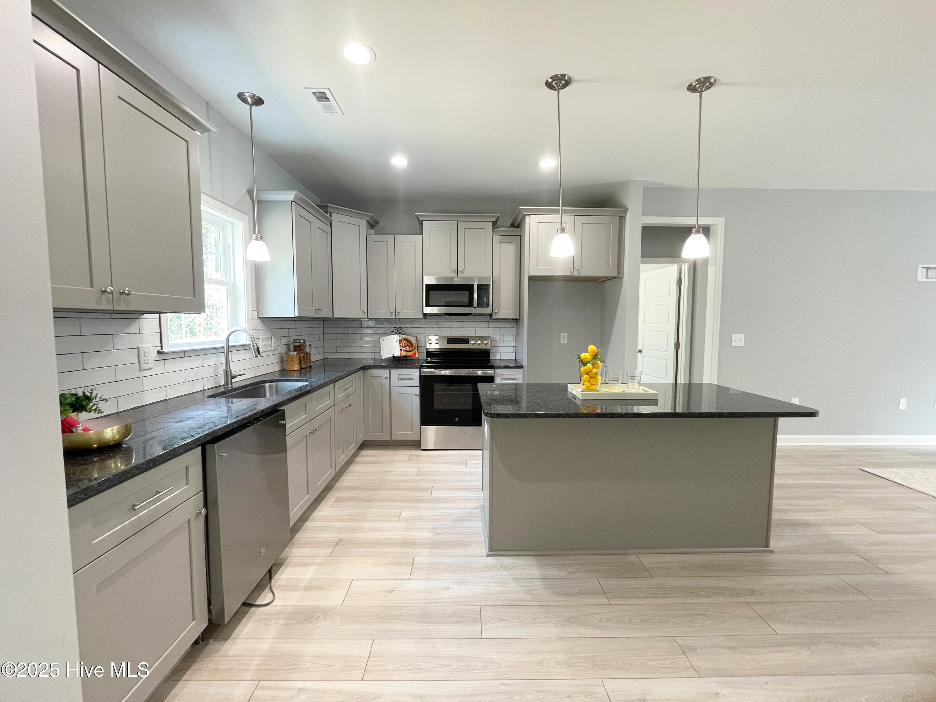 1582 Patterson Road Property Photo 18