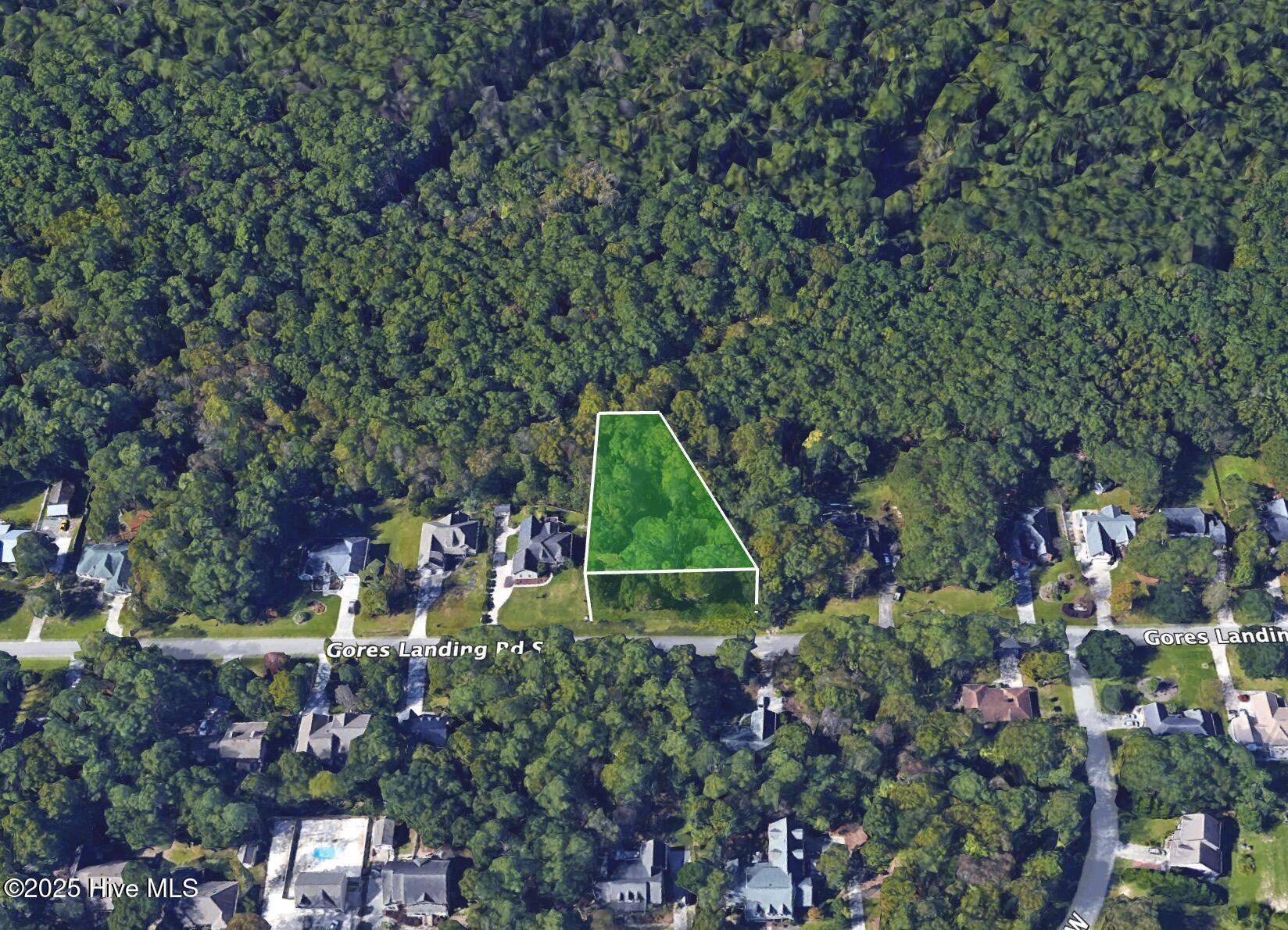 1572 Gores Landing Road Property Photo 3