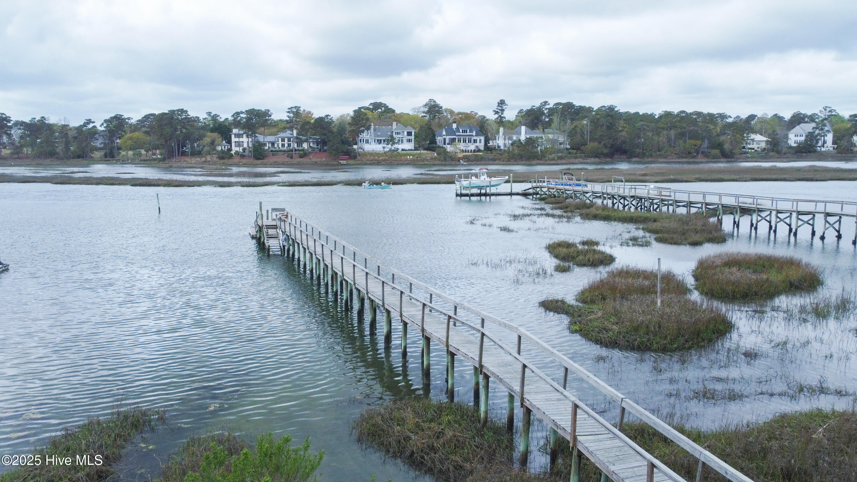 2640 Middle Sound Loop Road Property Photo 30