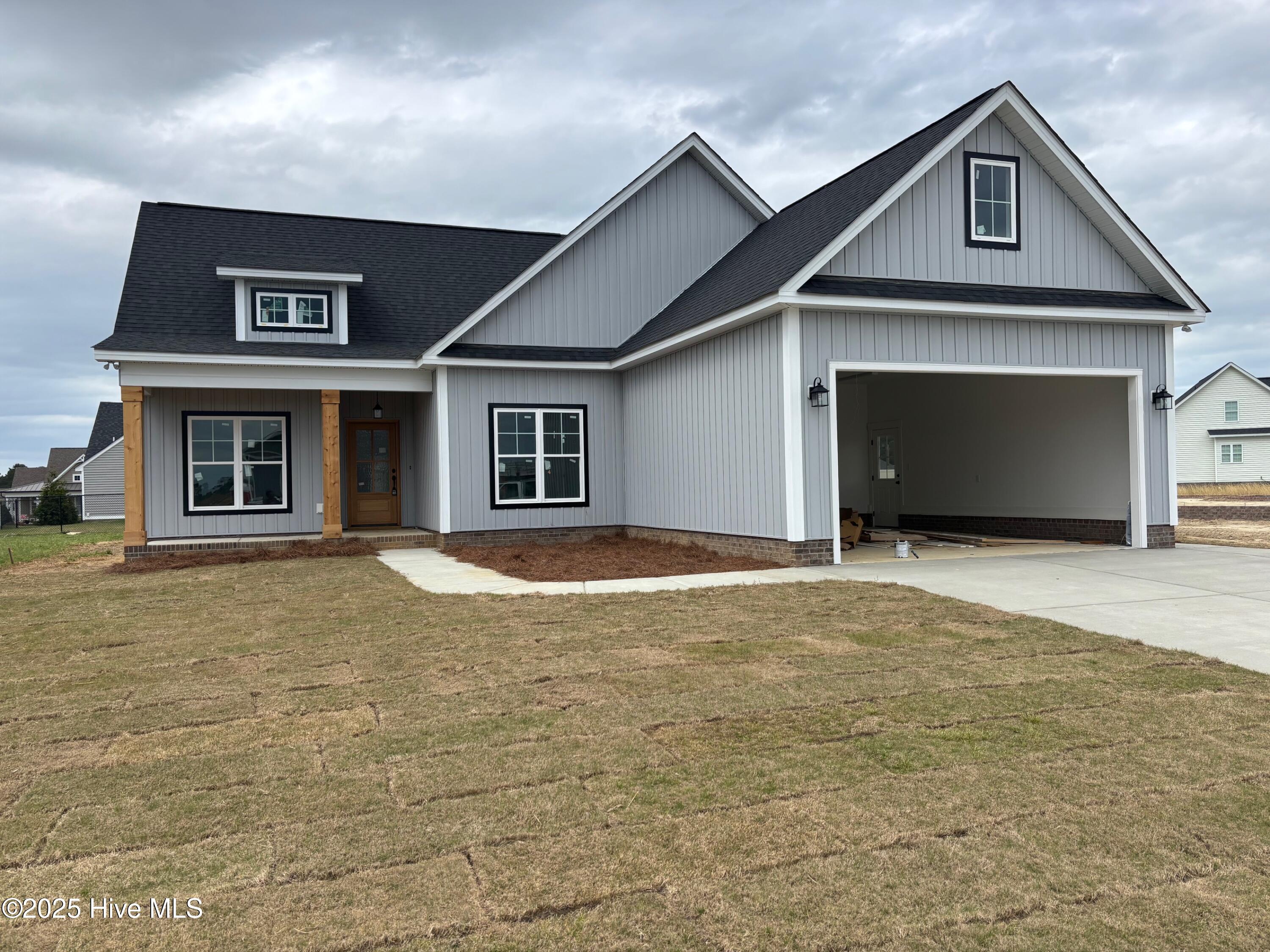 3812 Valleyfield Lane Property Photo