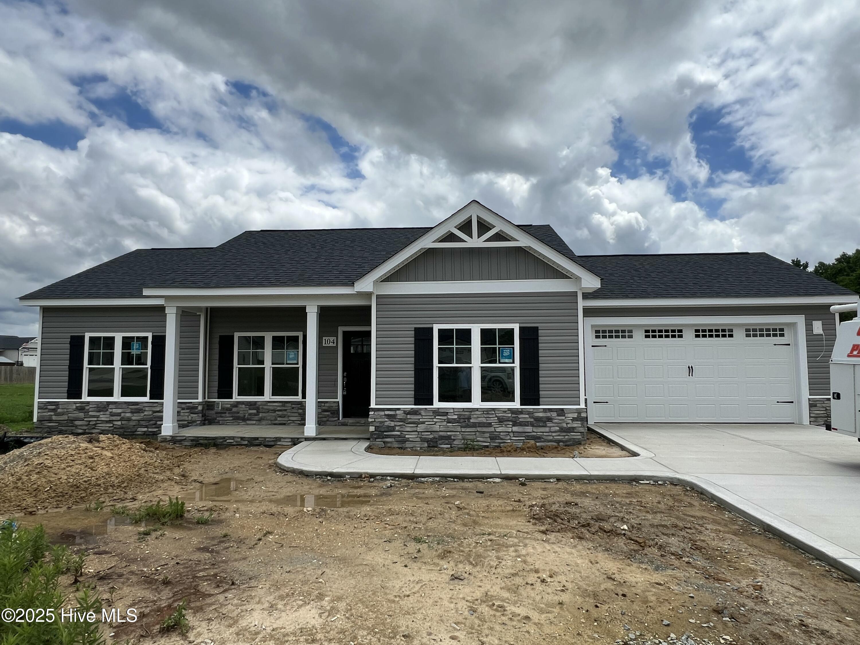 104 Waterstone Court Property Photo 1