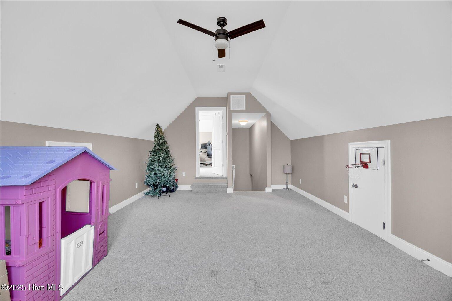 916 Sloop Point Loop Road Property Photo 44