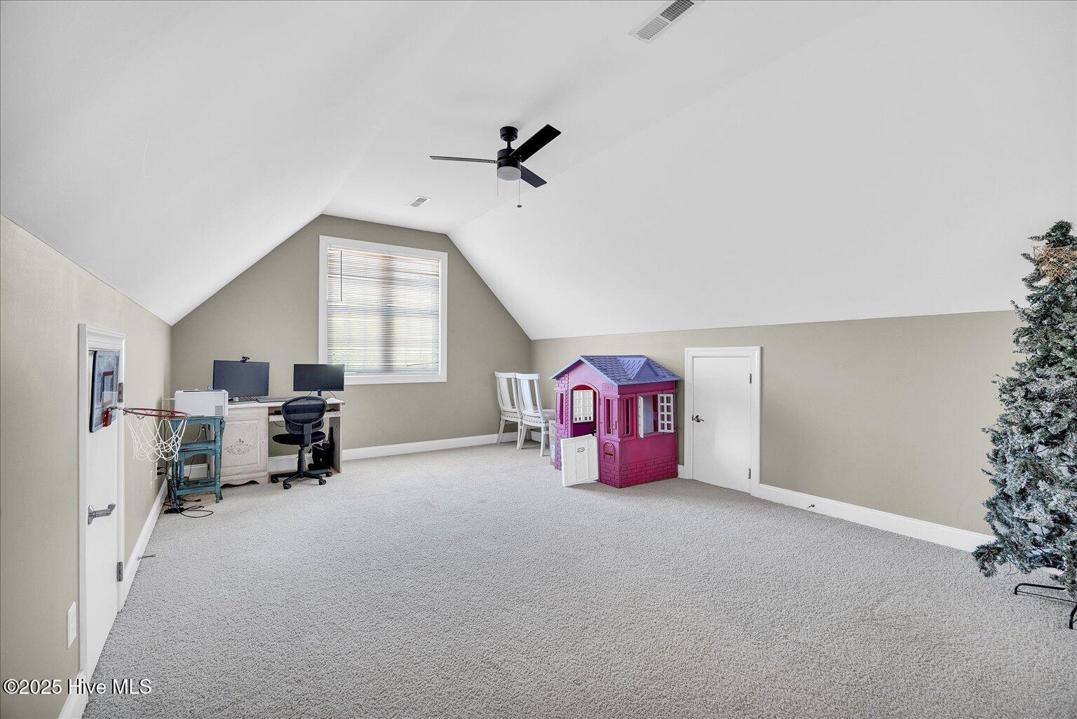 916 Sloop Point Loop Road Property Photo 45