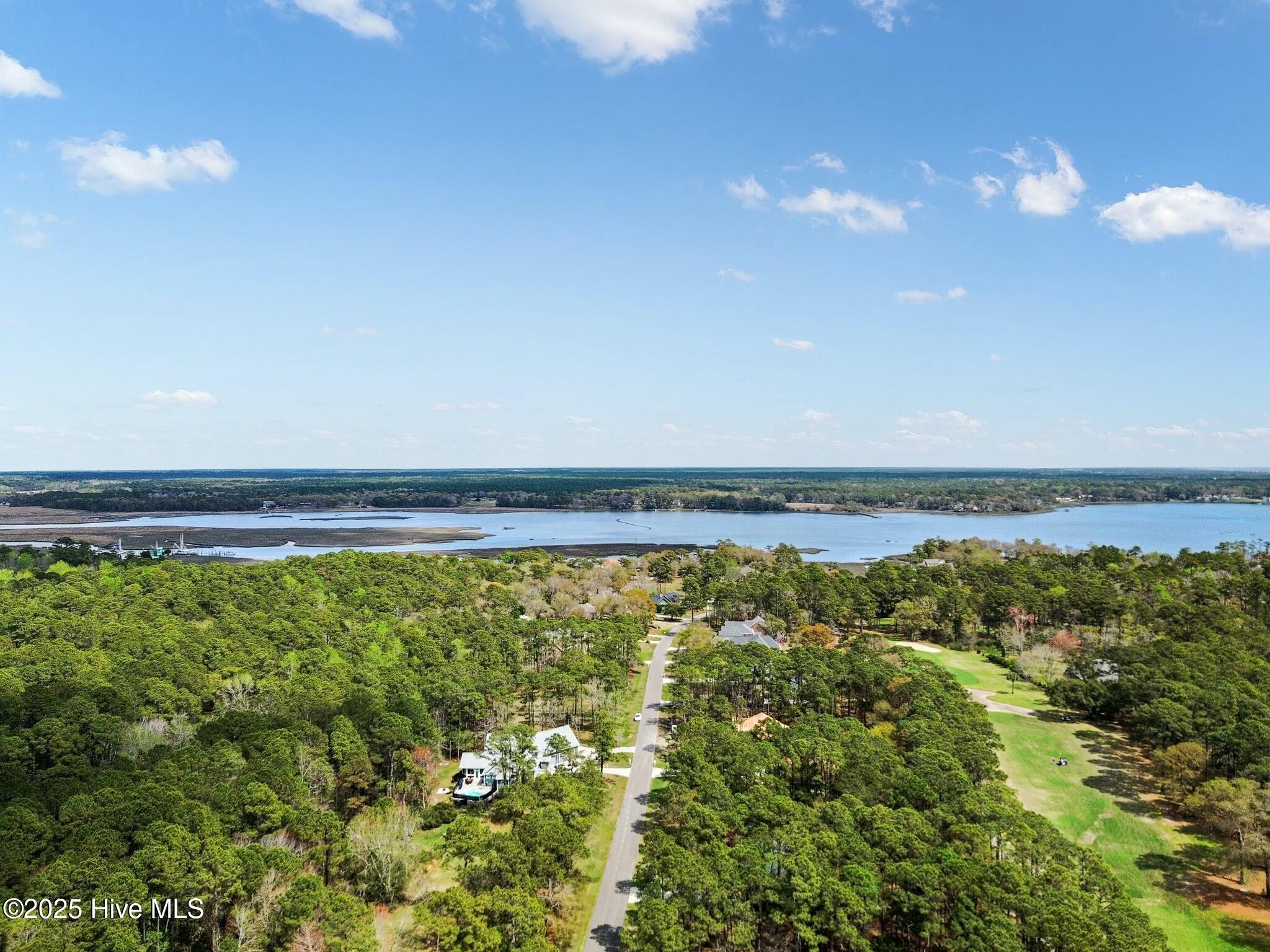 359 Genoes Point Road Property Photo 9