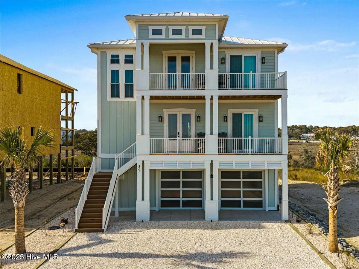 13 Moore Street Property Photo 3