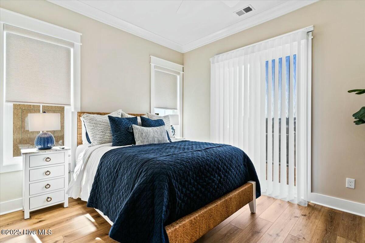 13 Moore Street Property Photo 24