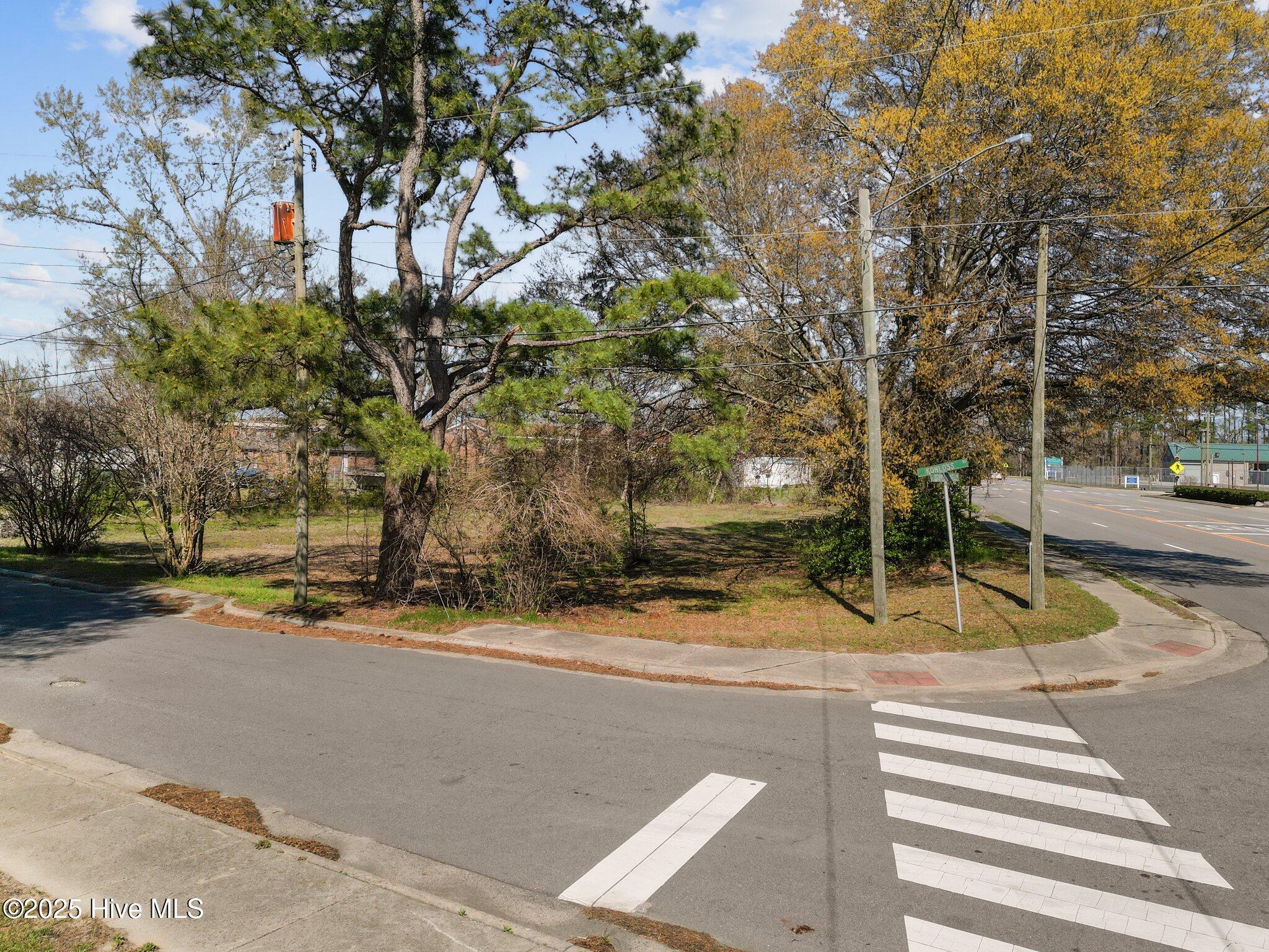 804 Scuppernong Drive Property Photo 4