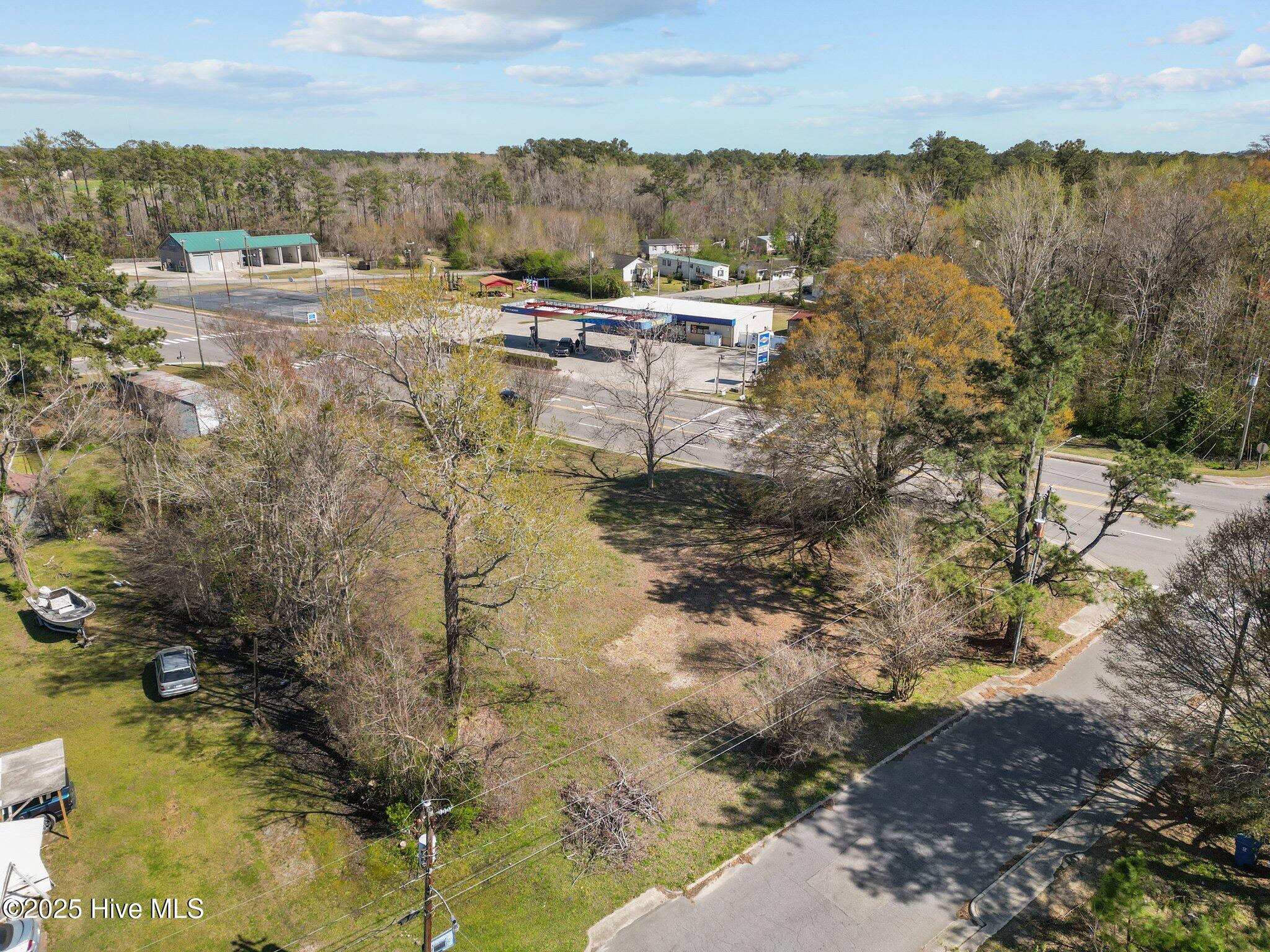 804 Scuppernong Drive Property Photo 7
