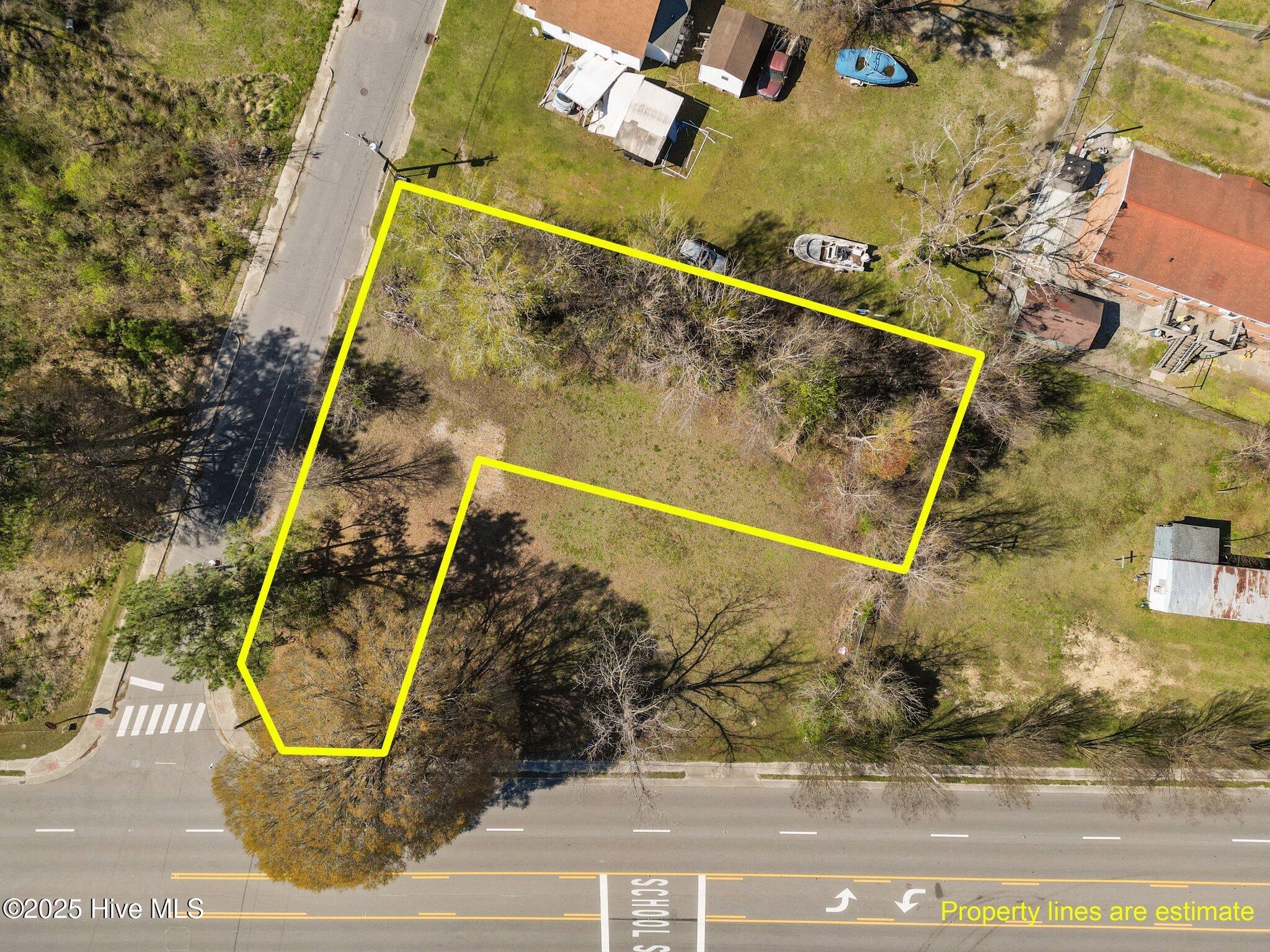 804 Scuppernong Drive Property Photo 8