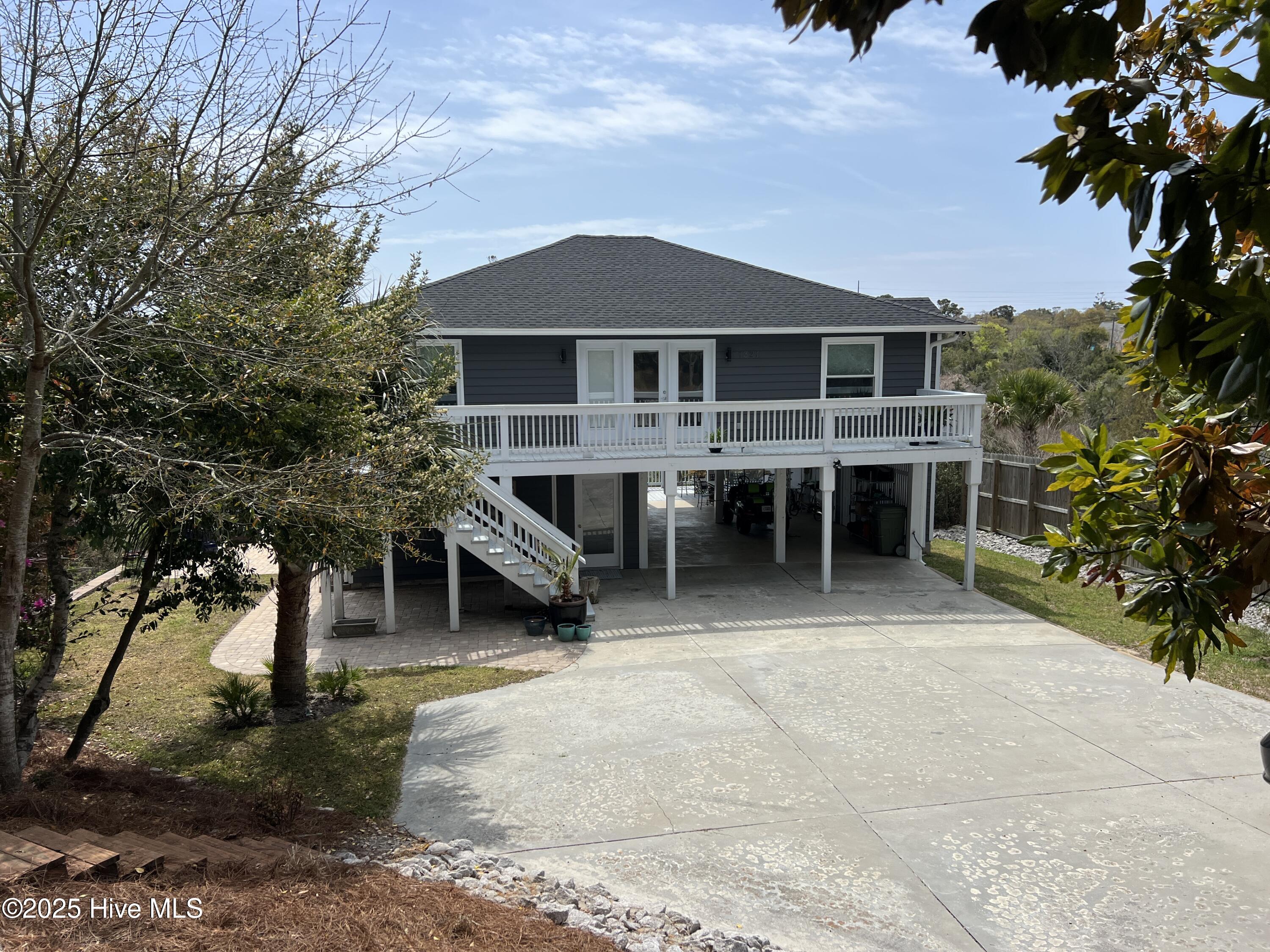 7327 Archers Creek Drive Property Photo