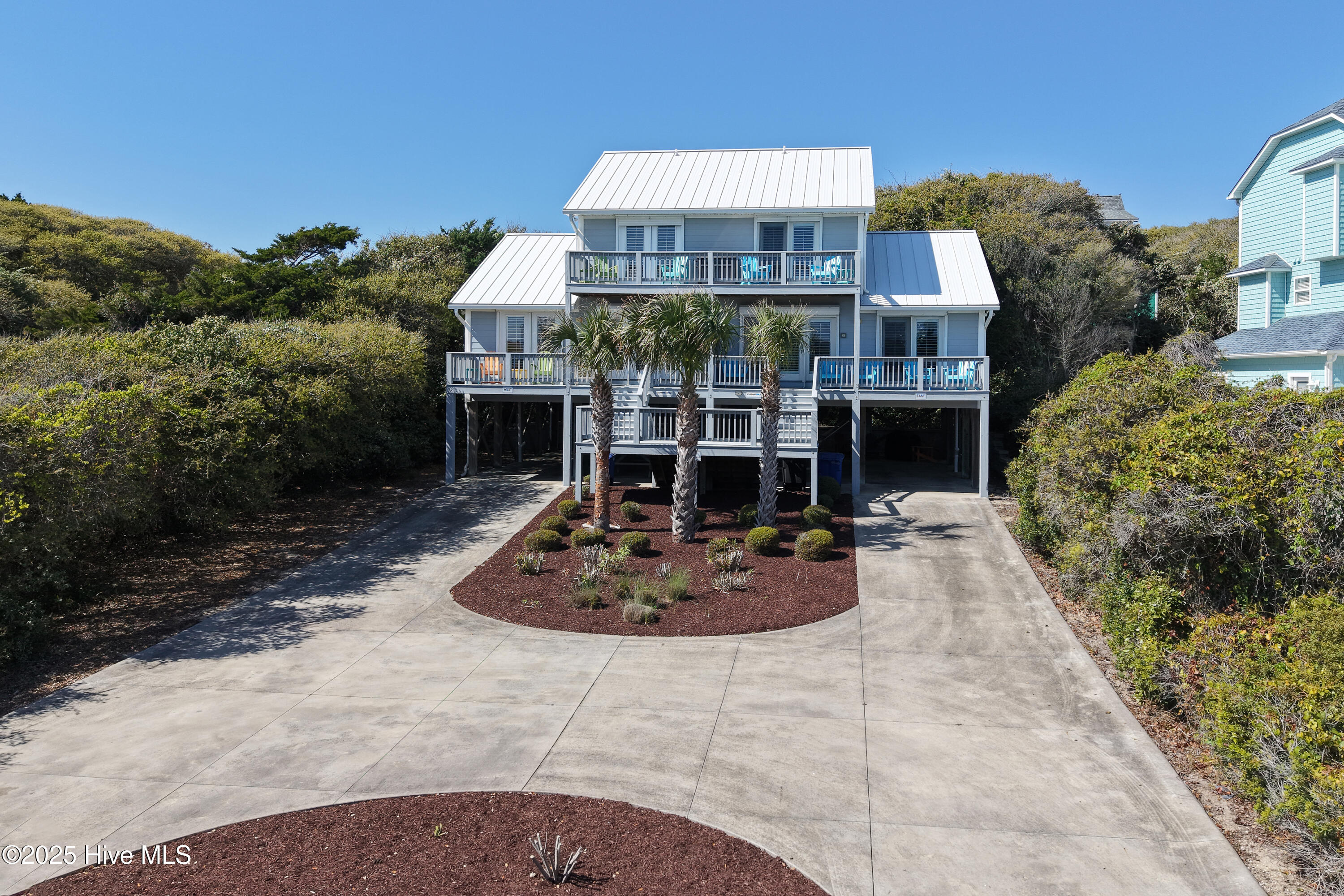 9308 Ocean Drive E & W Property Photo 5