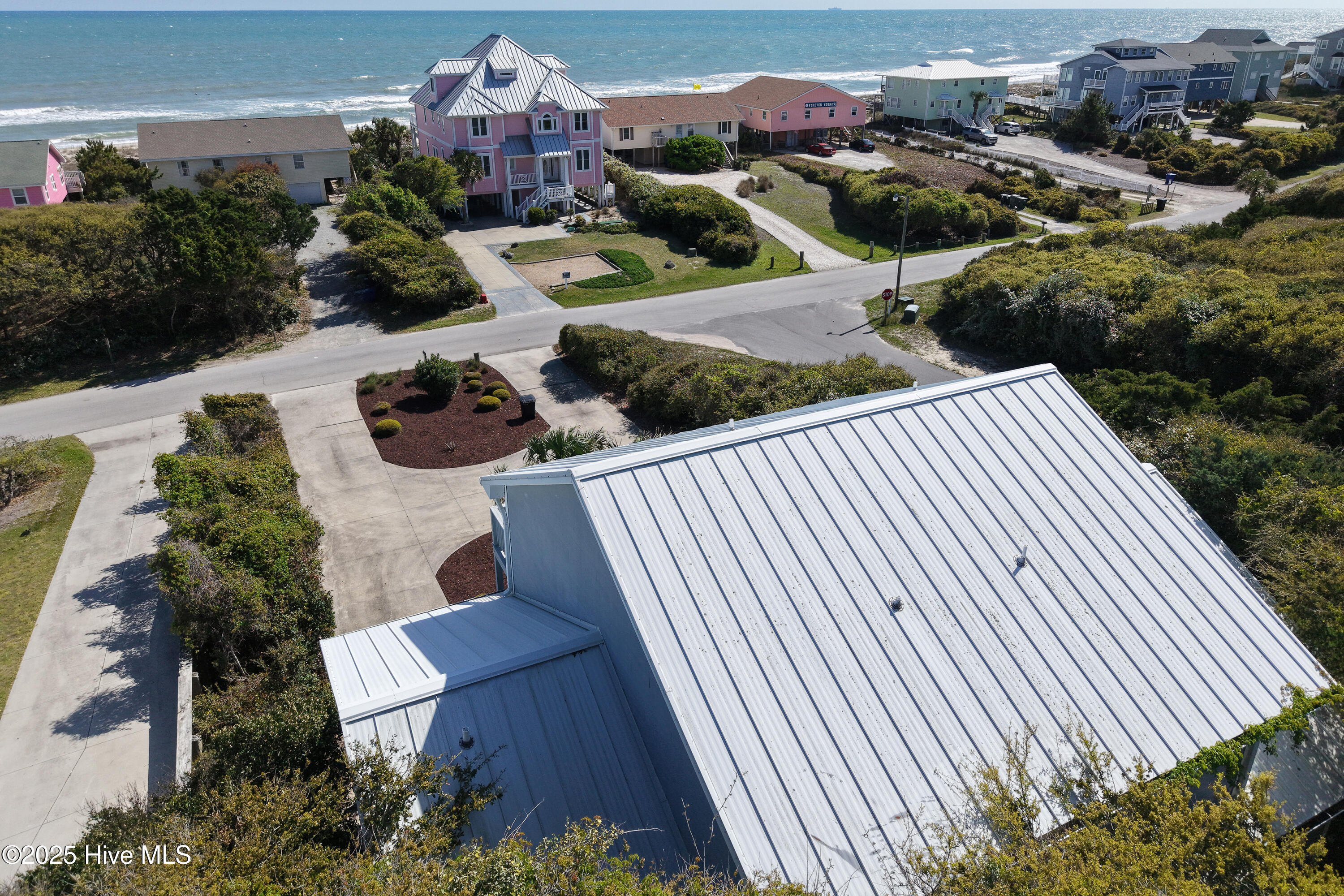 9308 Ocean Drive E & W Property Photo 9