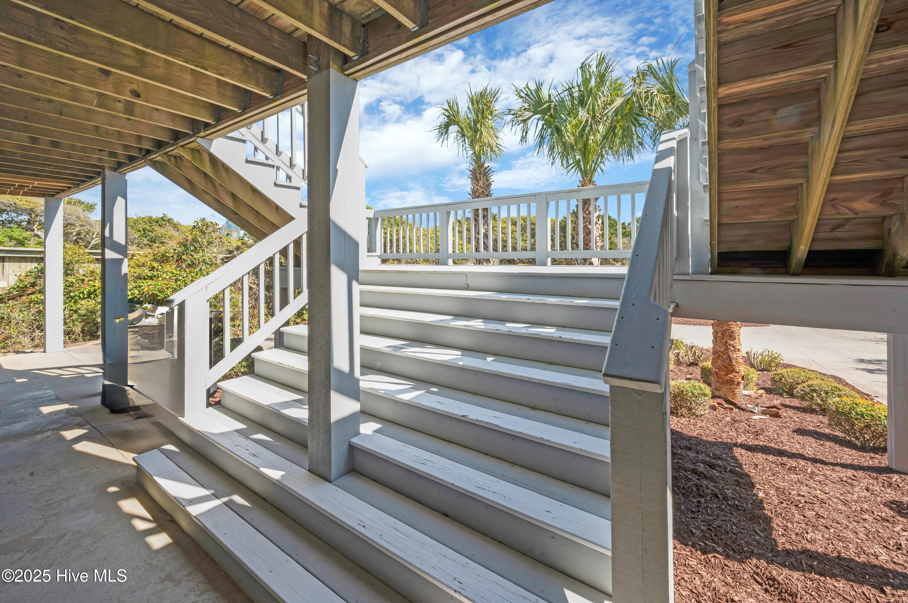 9308 Ocean Drive E & W Property Photo 21