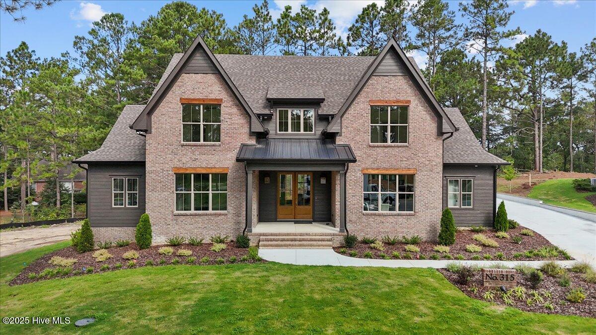 315 Sloan Lane