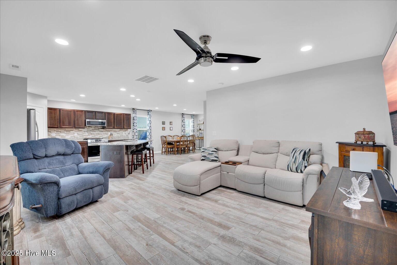 1847 Simonton Drive Property Photo 16