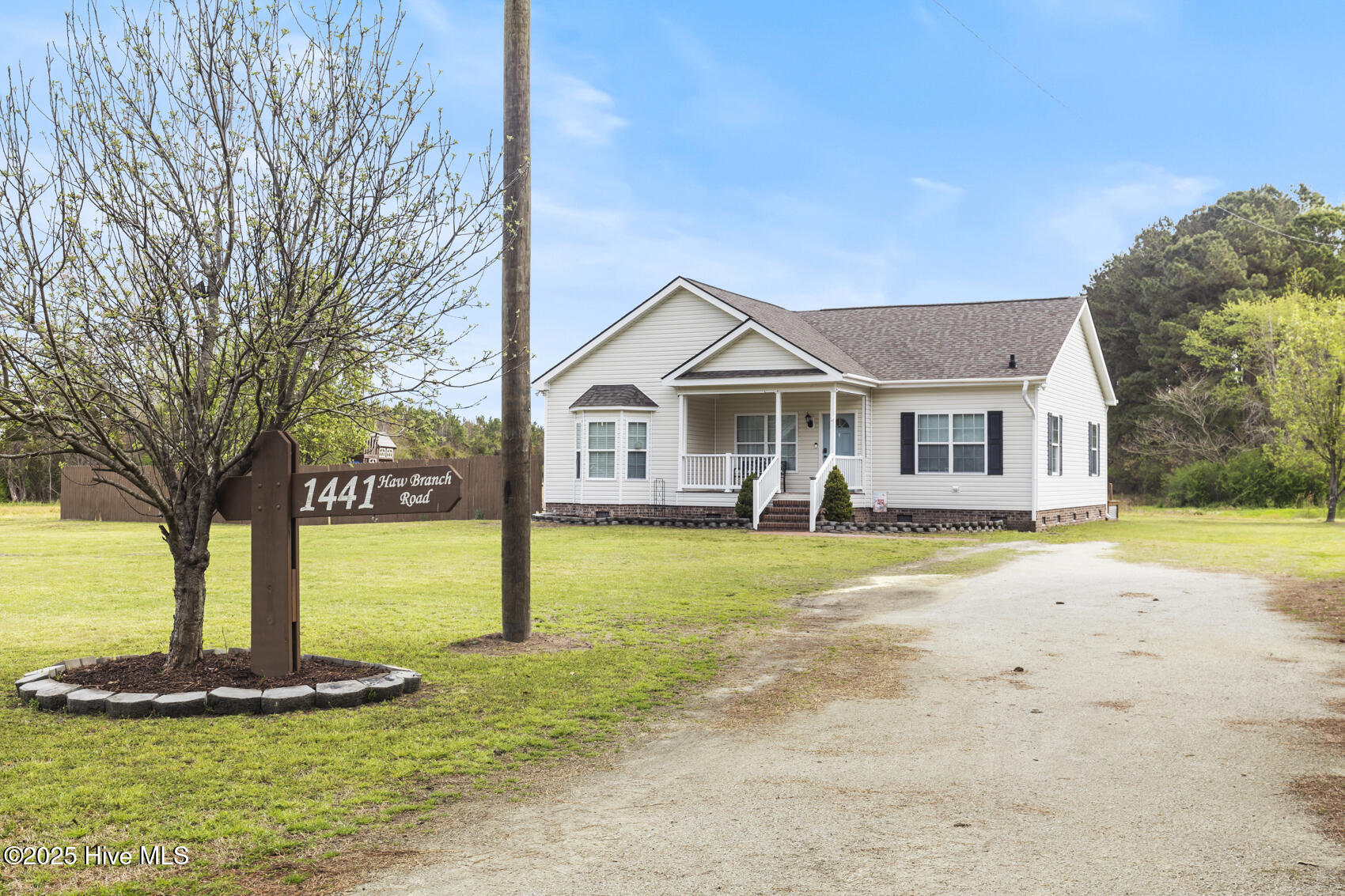 1441 Haw Branch Road Property Photo