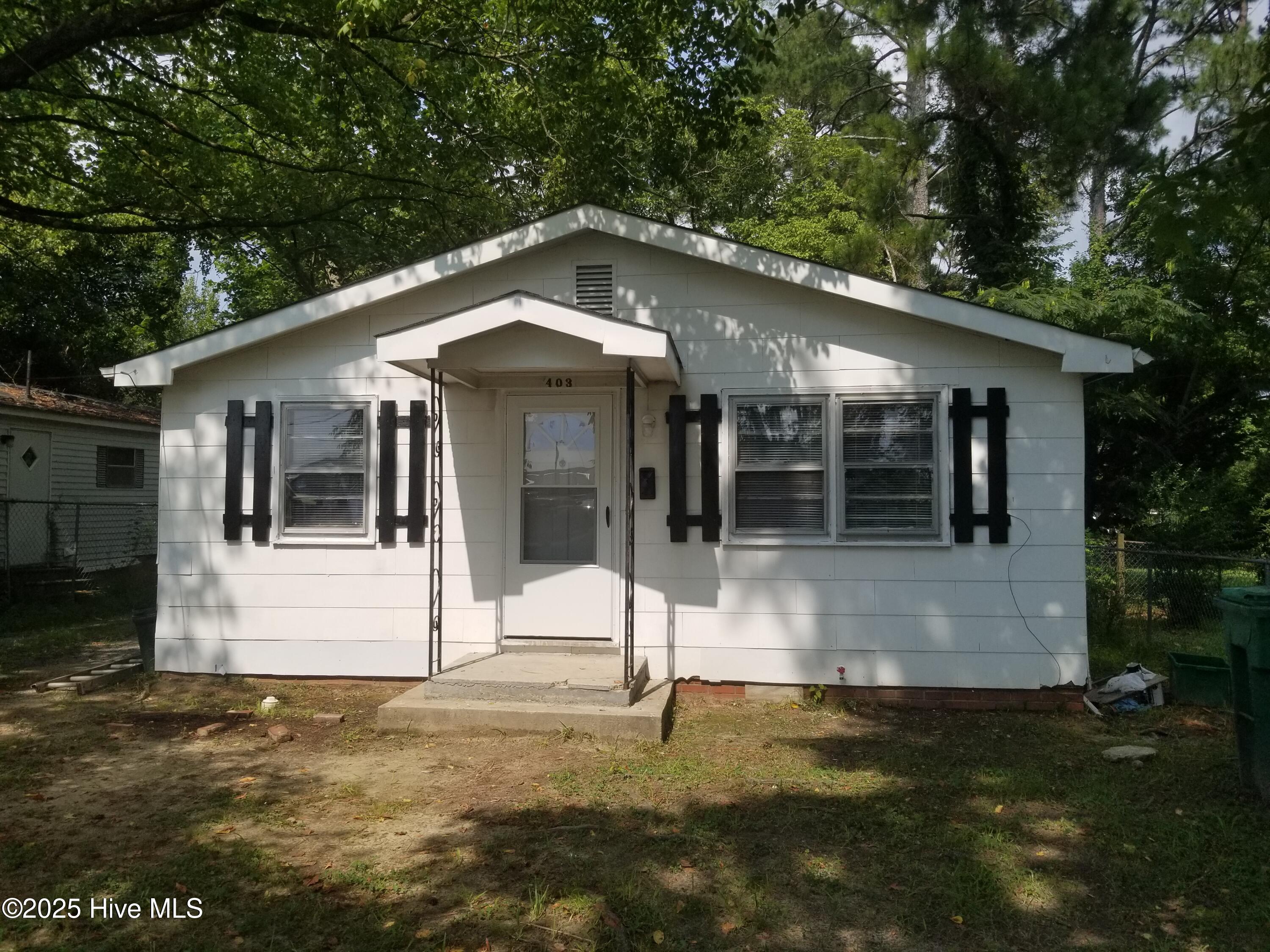 403 Jamesville Road Property Photo