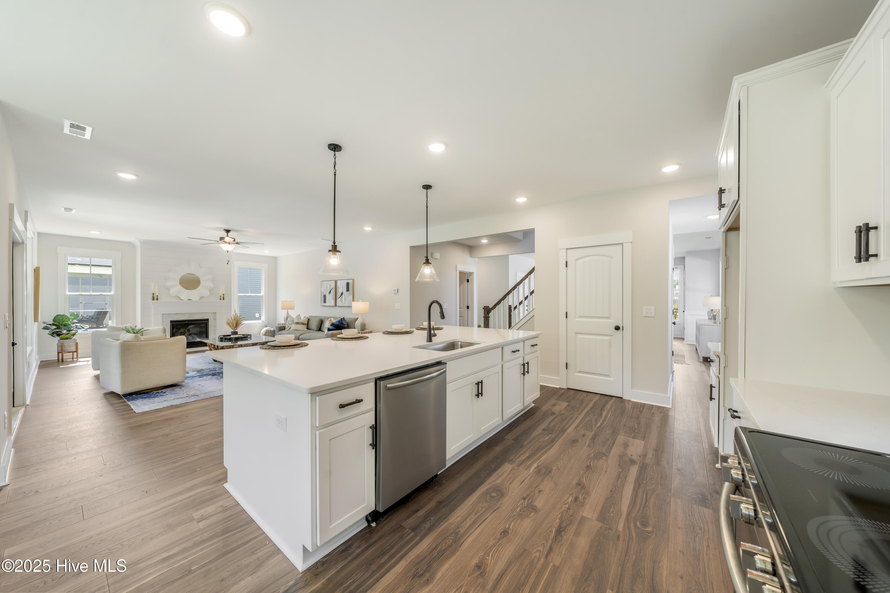 19 S Bandwheel Way Property Photo 6