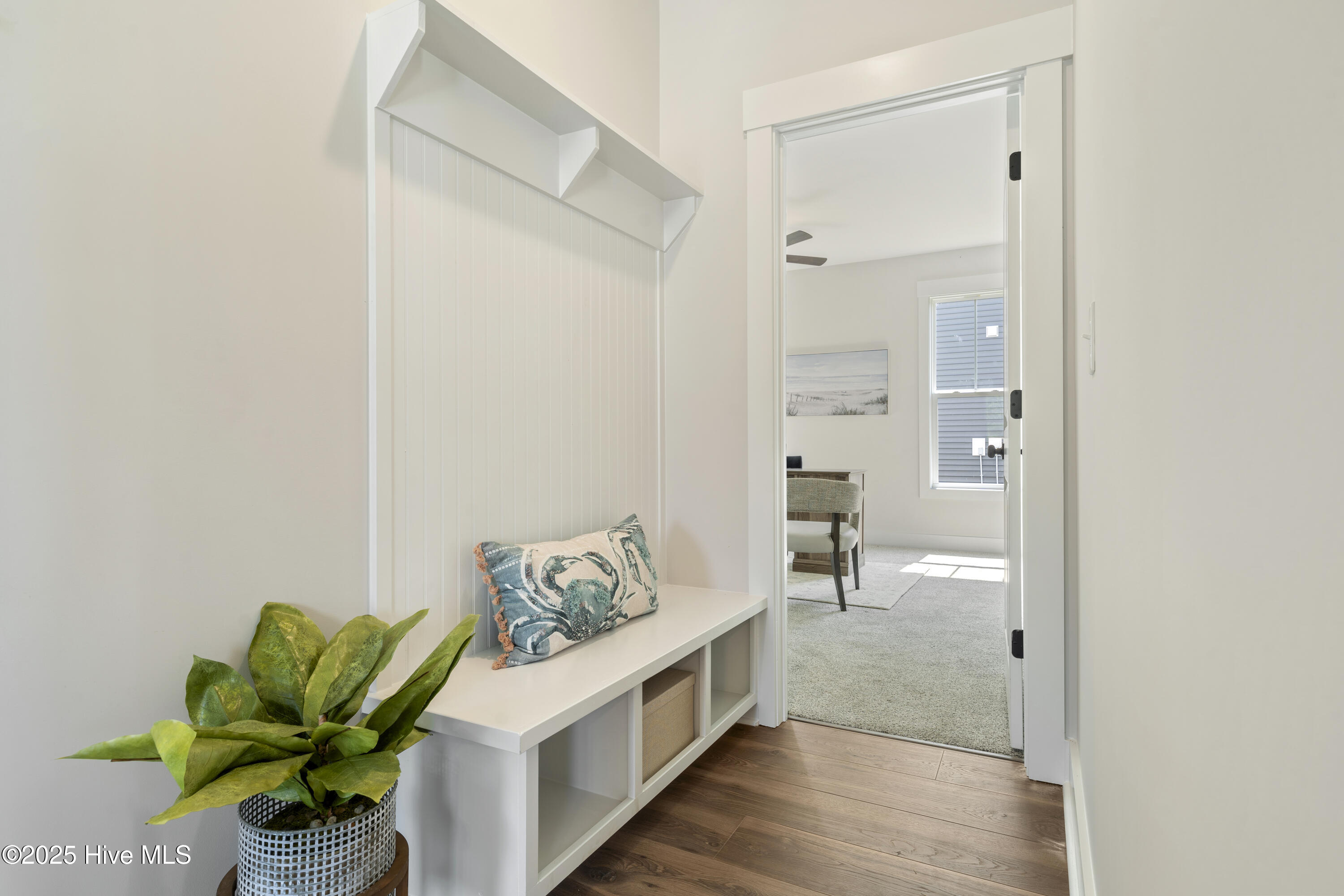 19 S Bandwheel Way Property Photo 13