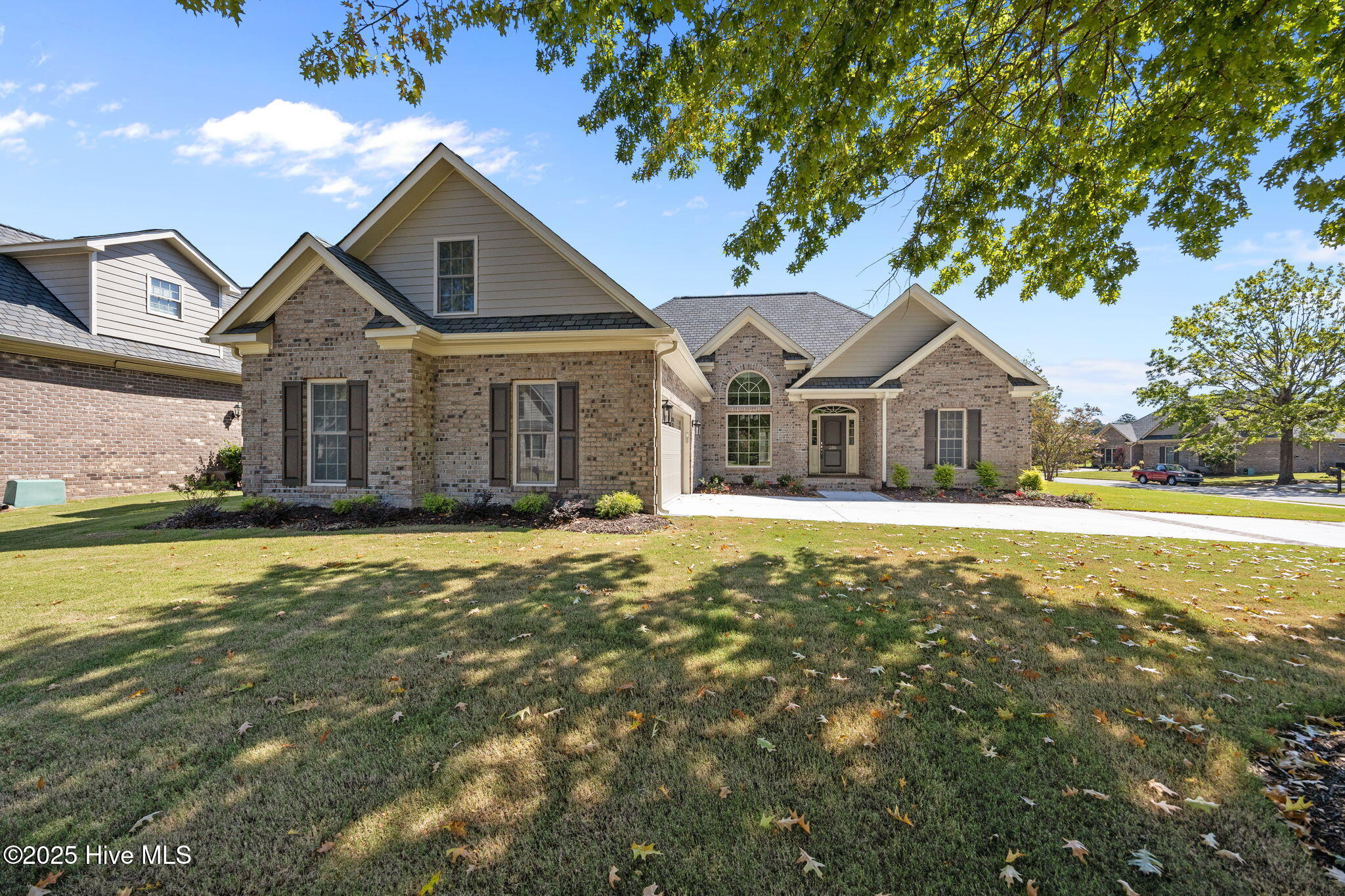 256 Jack Place Property Photo 1