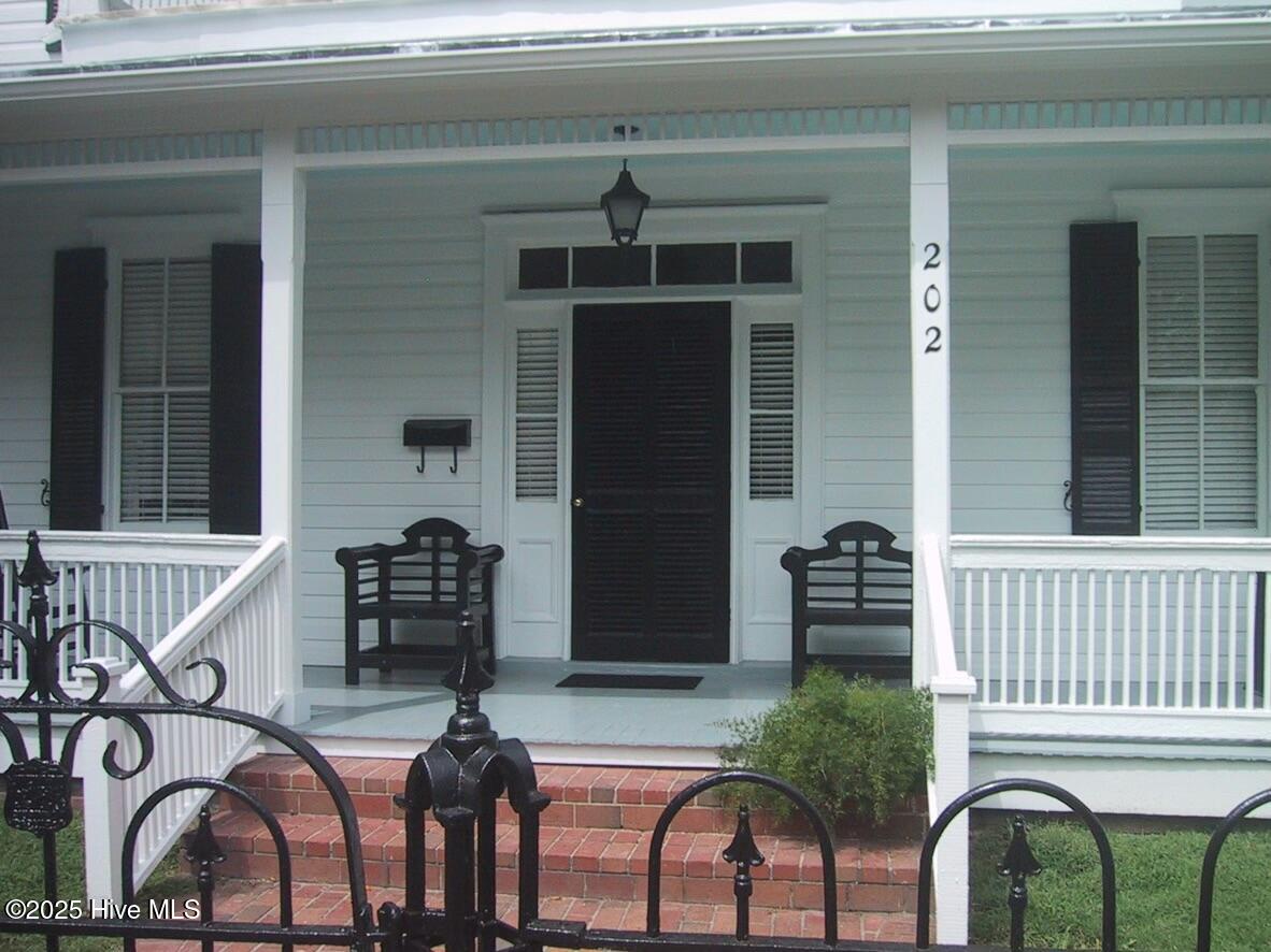 202 W Church Street Property Photo 2