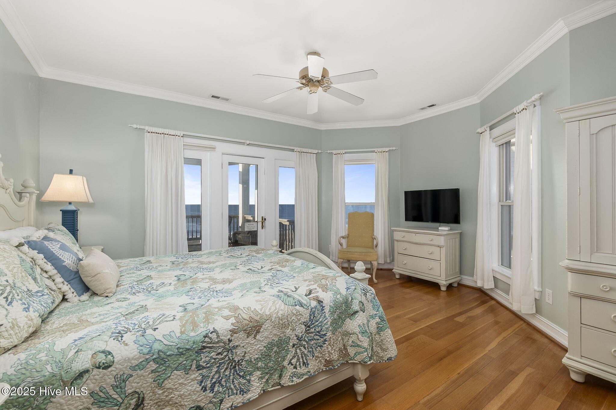 3107 Ocean Drive Property Photo 30