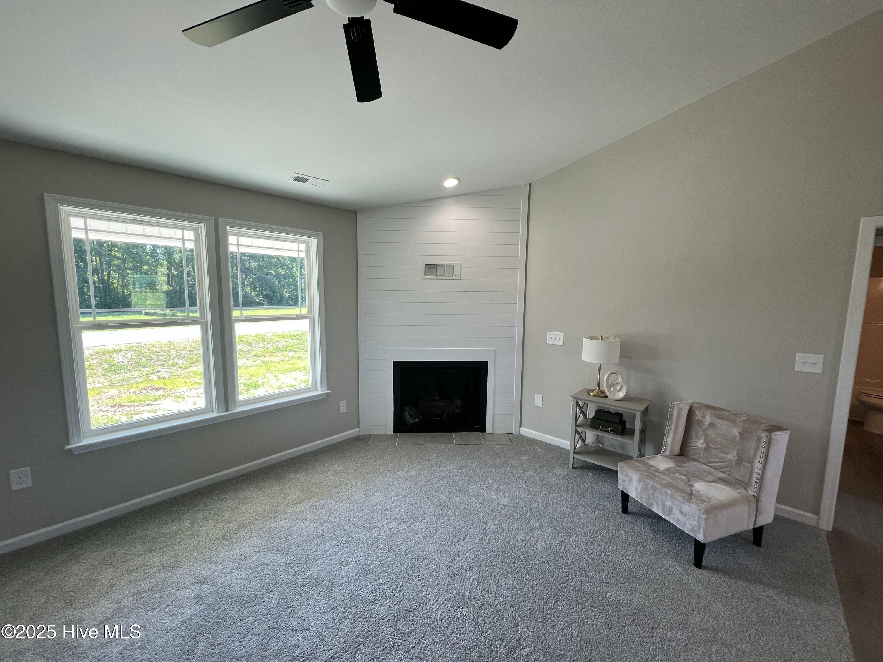129 Grace Pond Avenue Property Photo 6