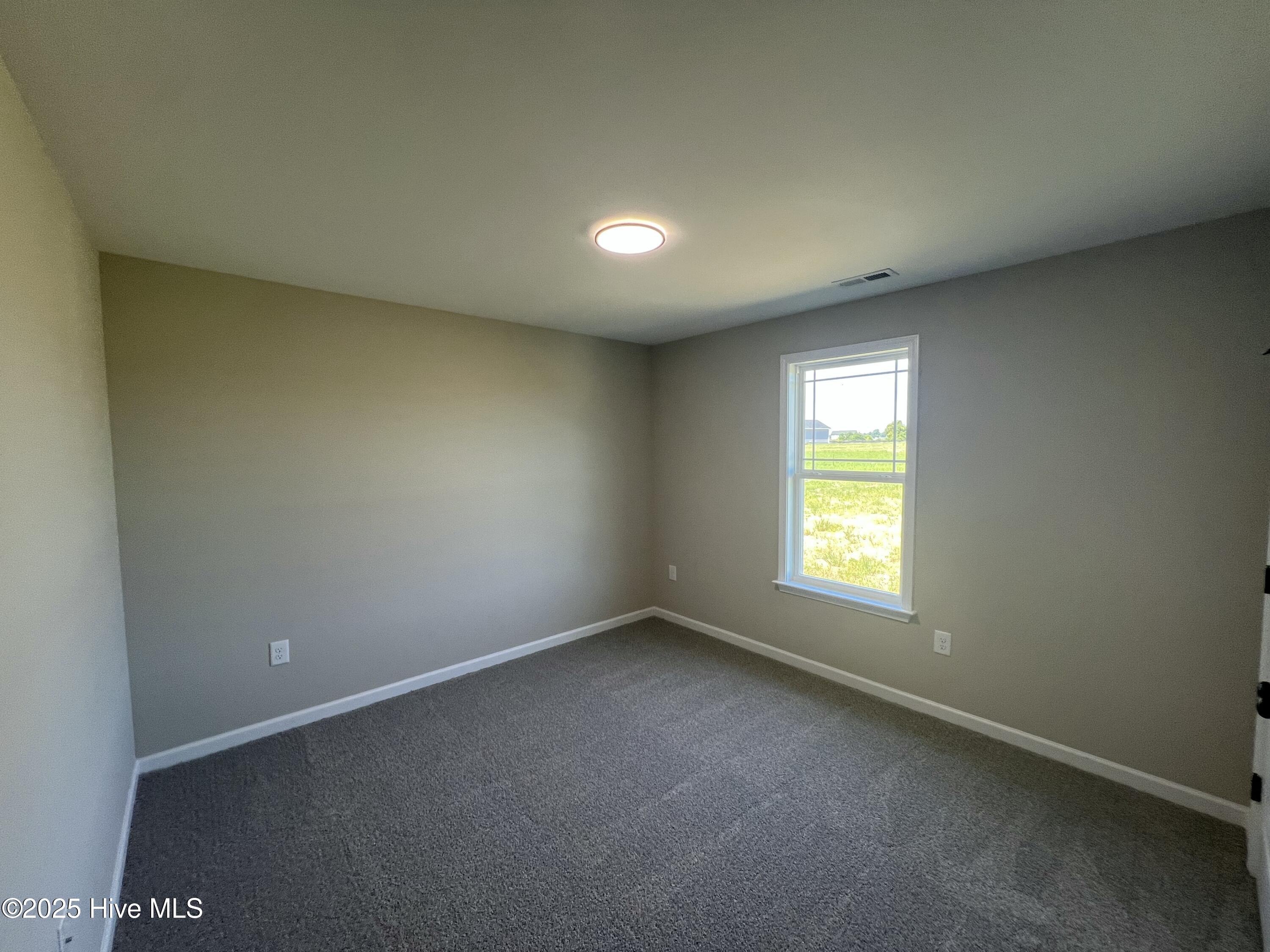 129 Grace Pond Avenue Property Photo 21