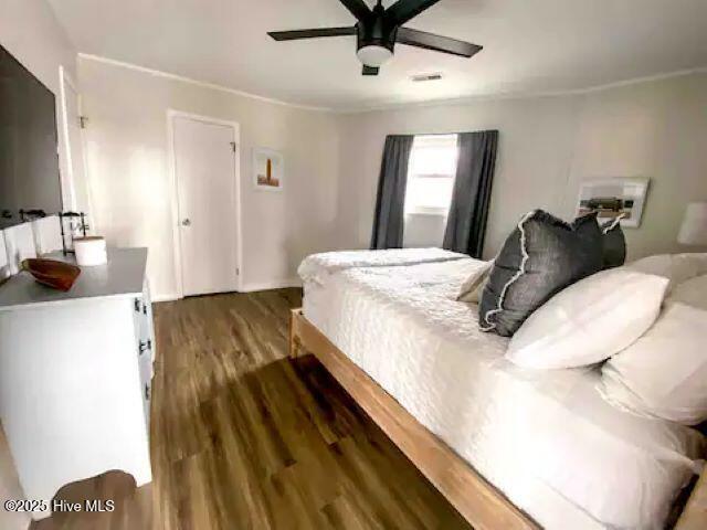 3045 Island Drive Property Photo 10
