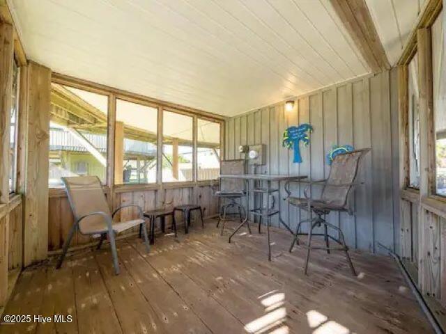 3045 Island Drive Property Photo 17